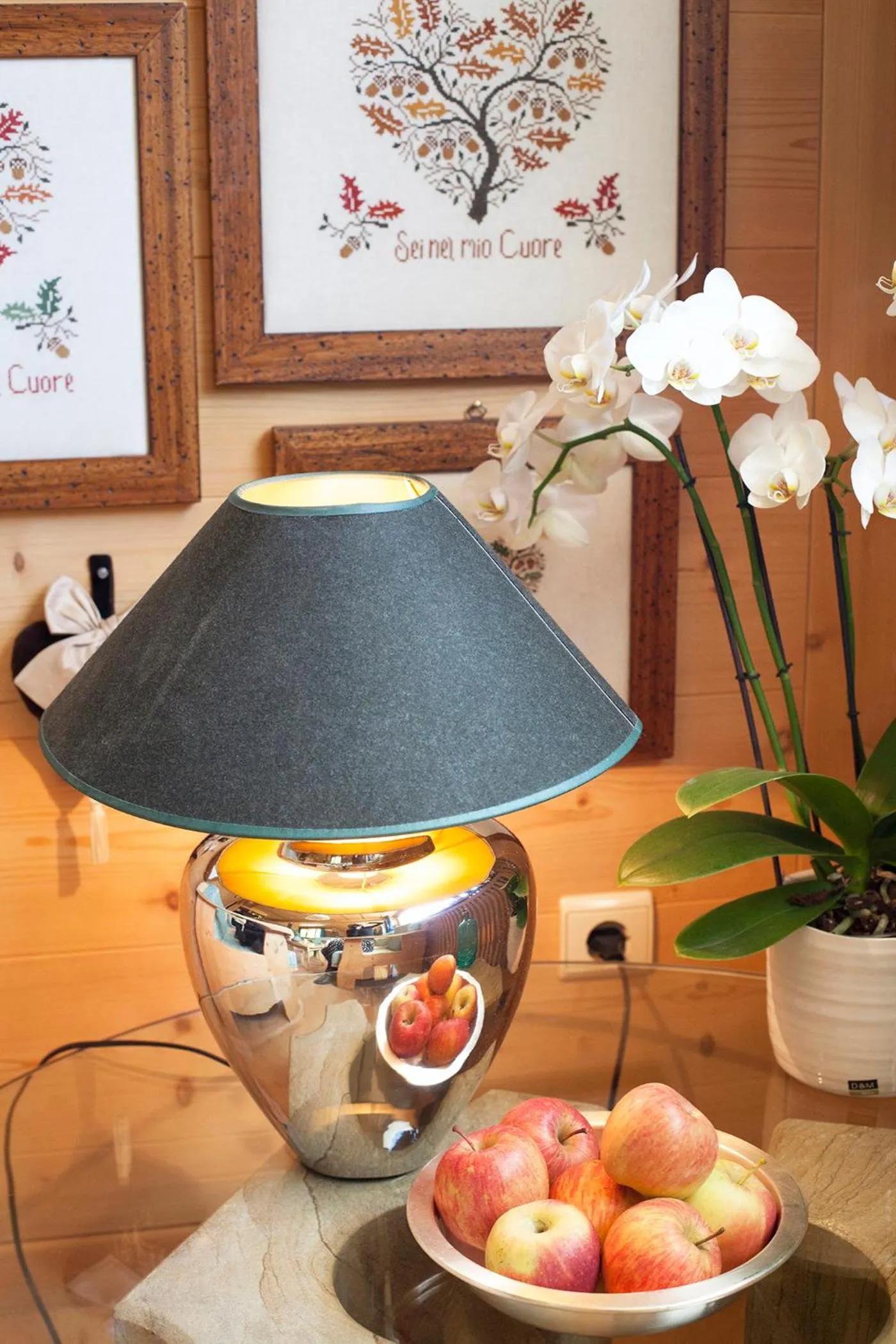 Decorative detail in Hotel Meisules