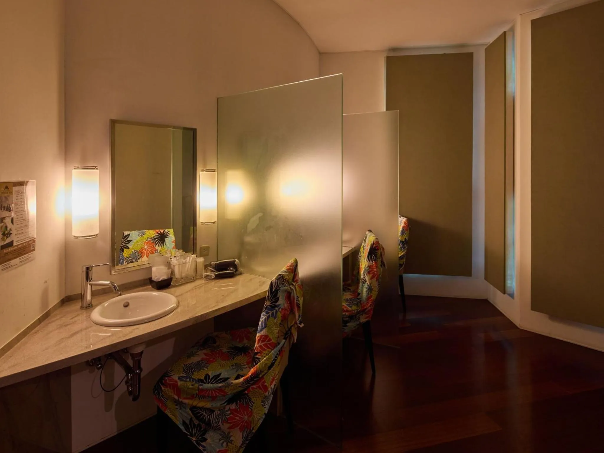 Spa and wellness centre/facilities in Okinawa NaHaNa Hotel & Spa