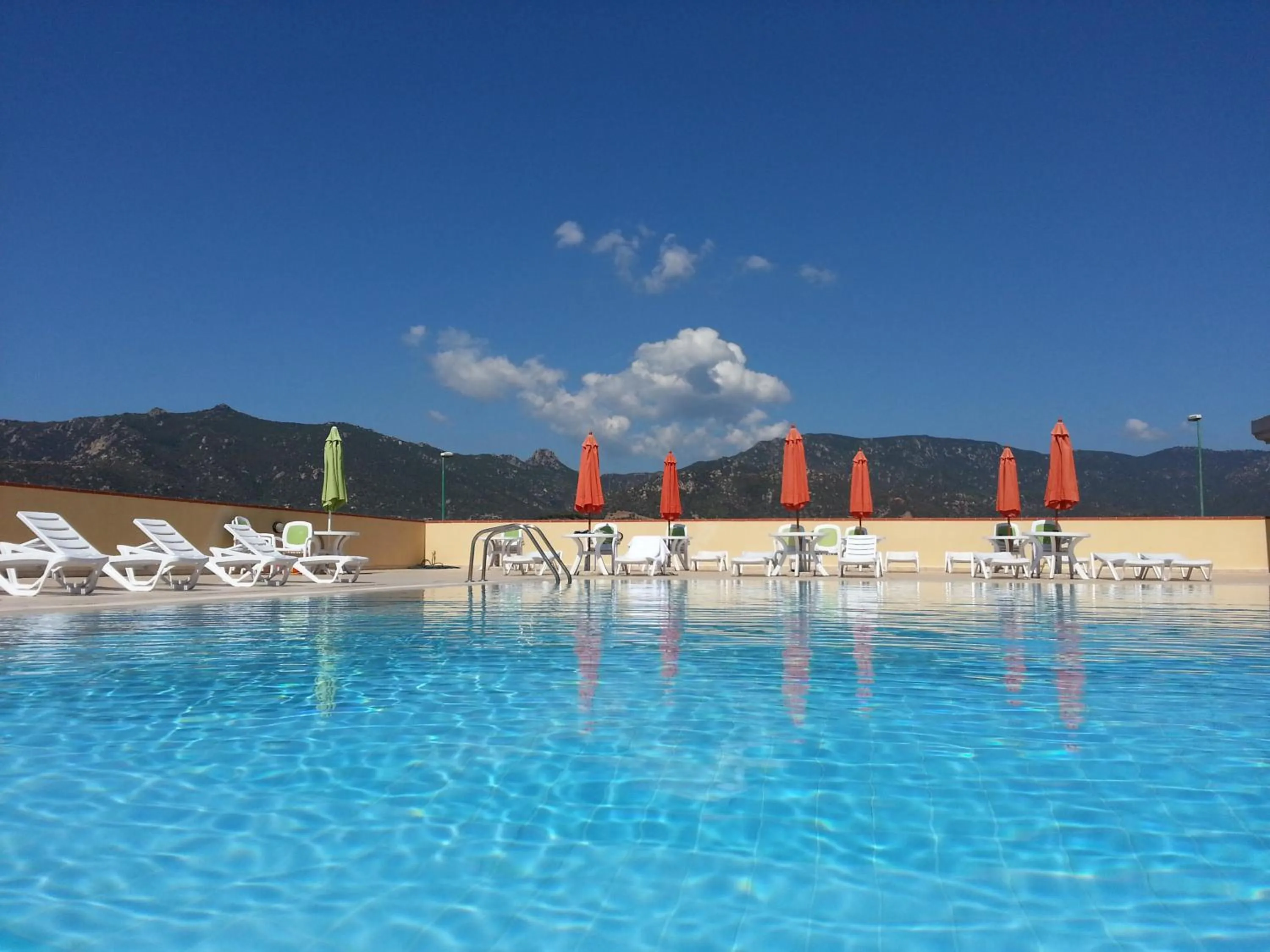 Swimming pool in Residence Le Fontane