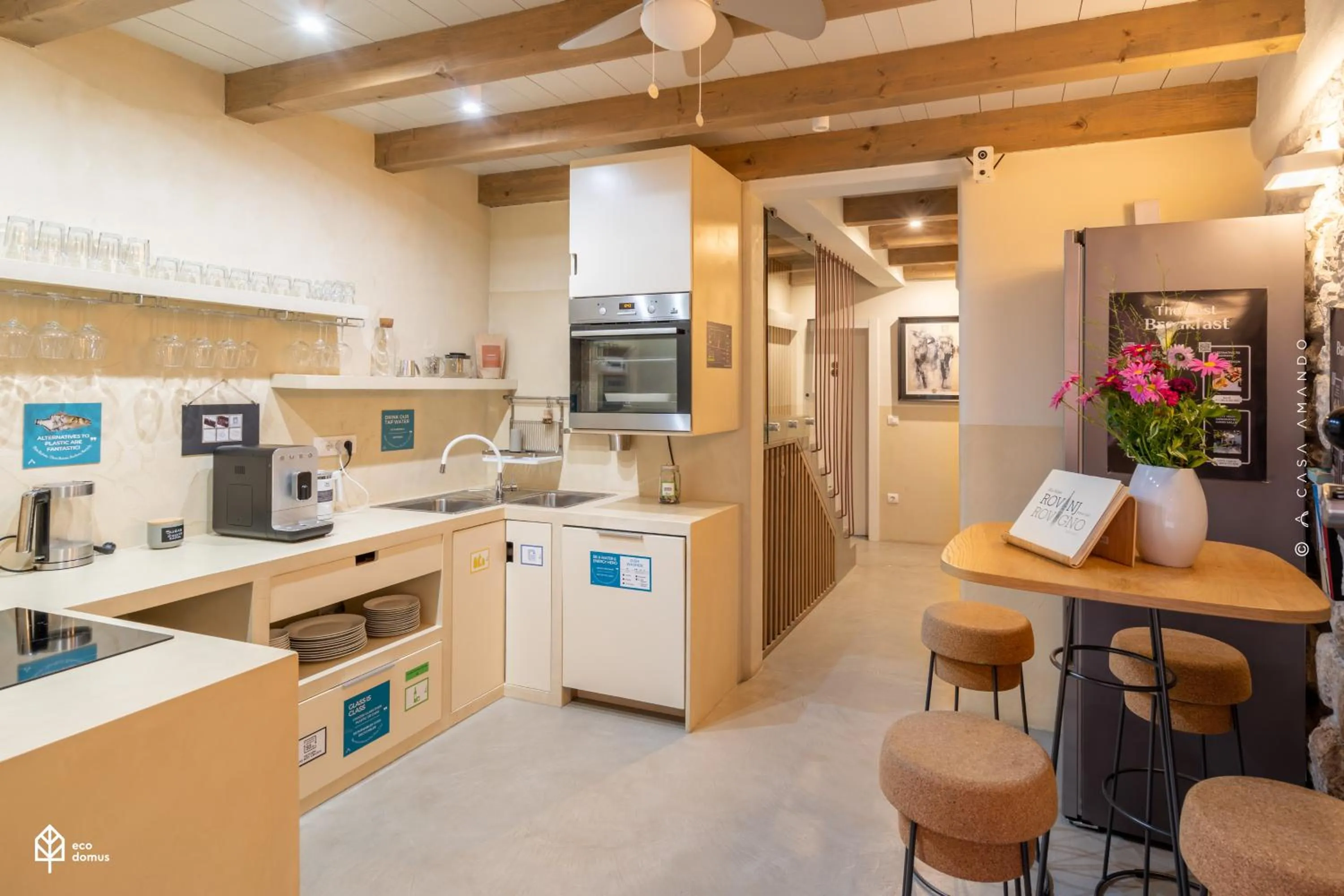 Coffee/tea facilities in Casa Amando Eco Boutique House