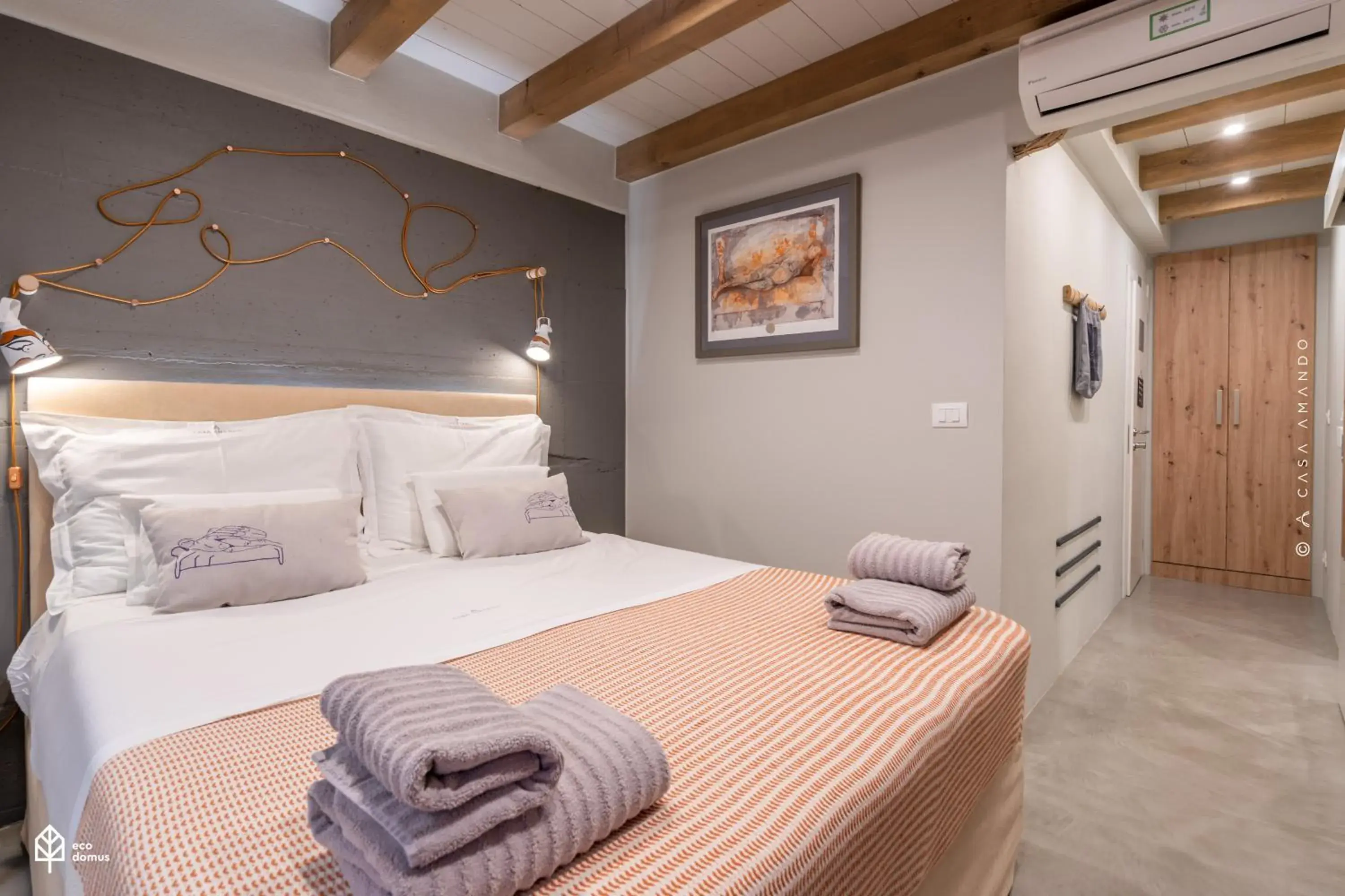 Double Room with Private Bathroom in Casa Amando Eco Boutique House Double Room with Private Bathroom in Casa Amando Eco Boutique House
