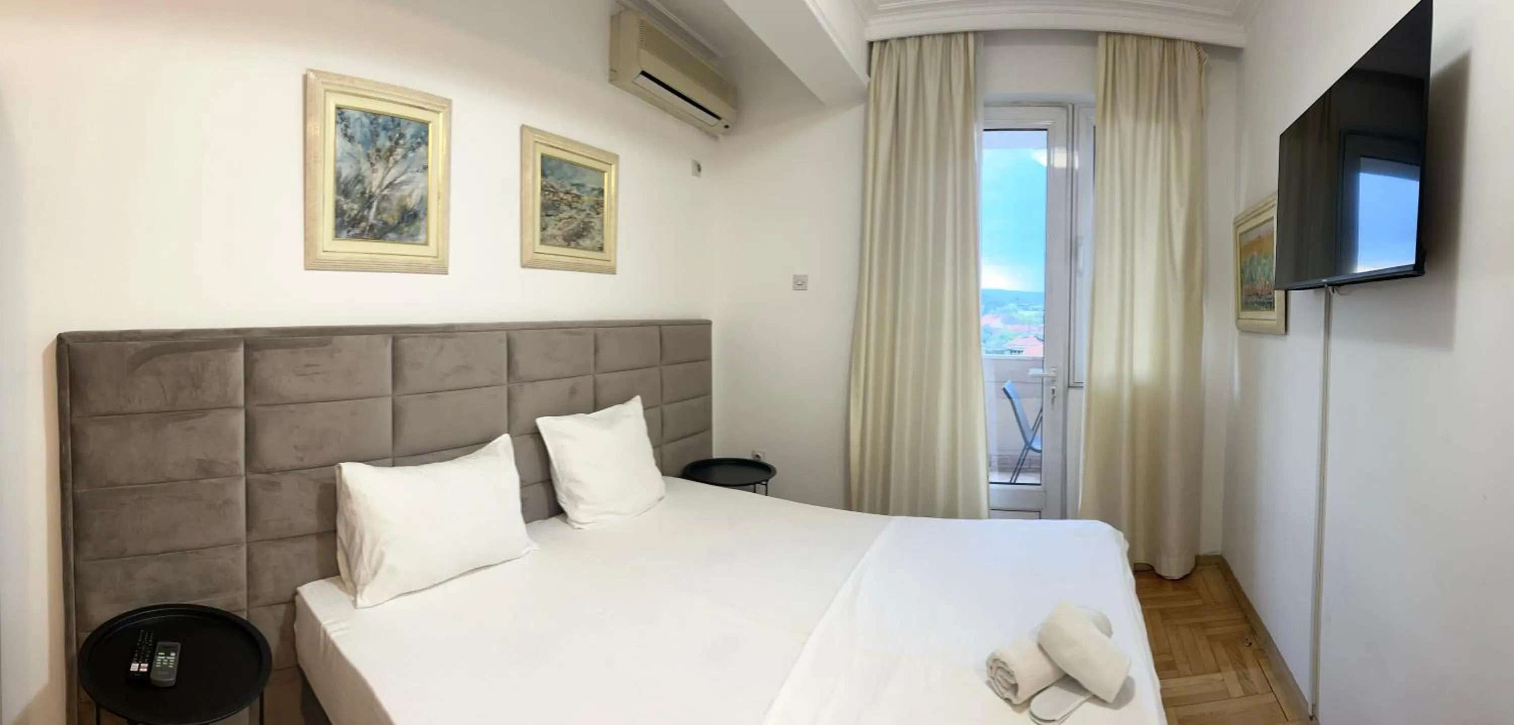 TV and multimedia, Bed in Hotel Bojatours