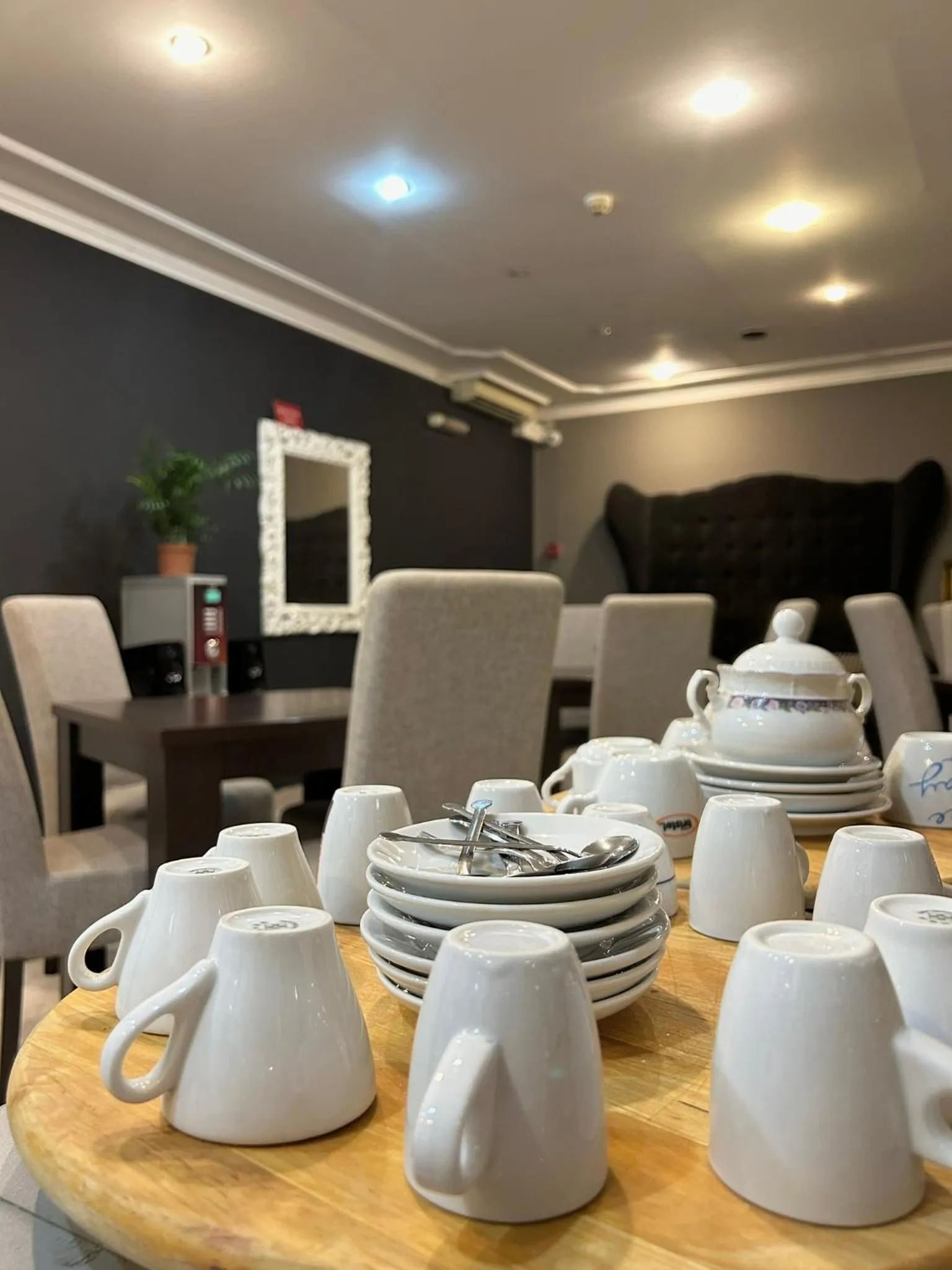 Restaurant/places to eat in Hotel Bojatours