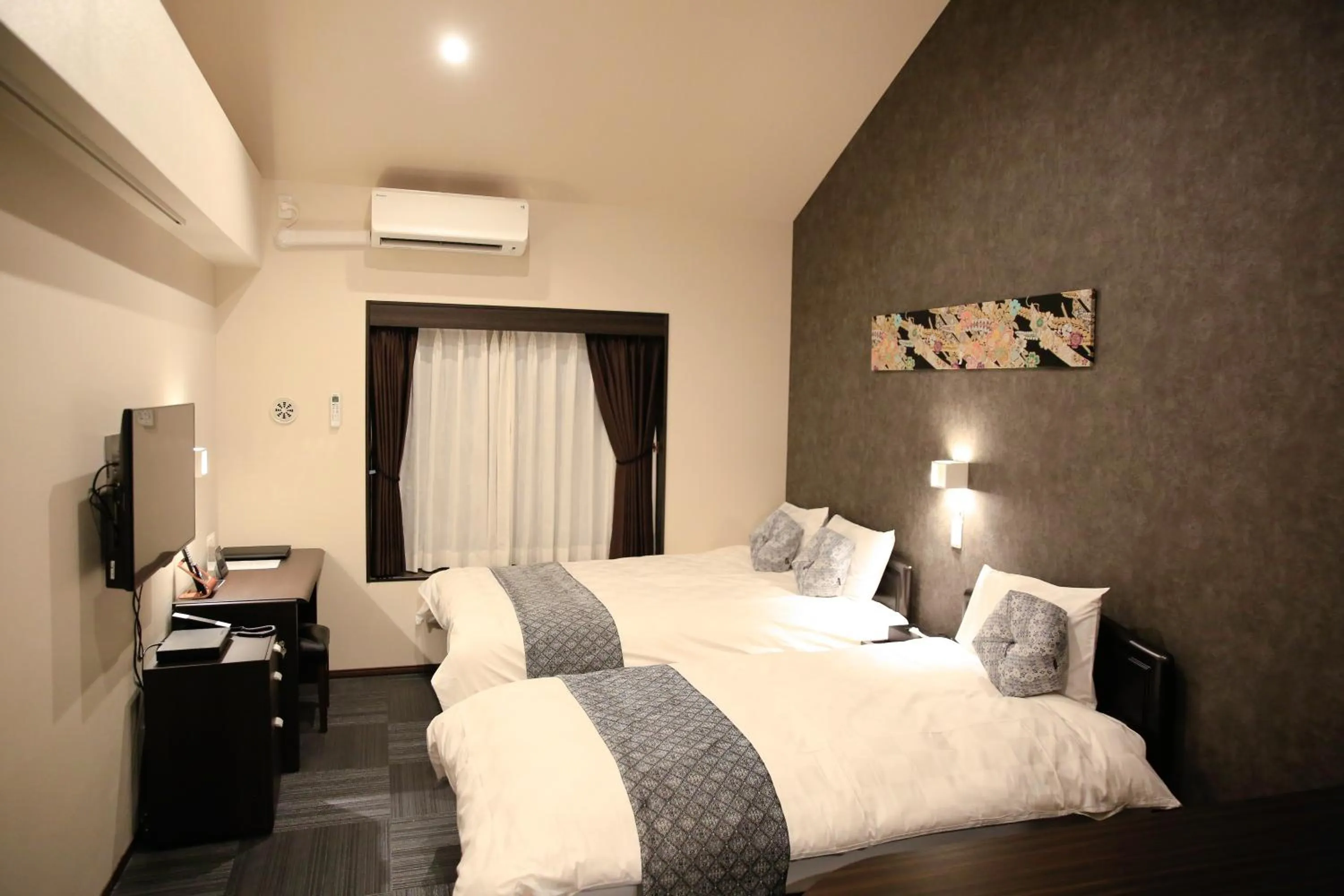 Photo of the whole room, Bed in Gion HANNA STAY