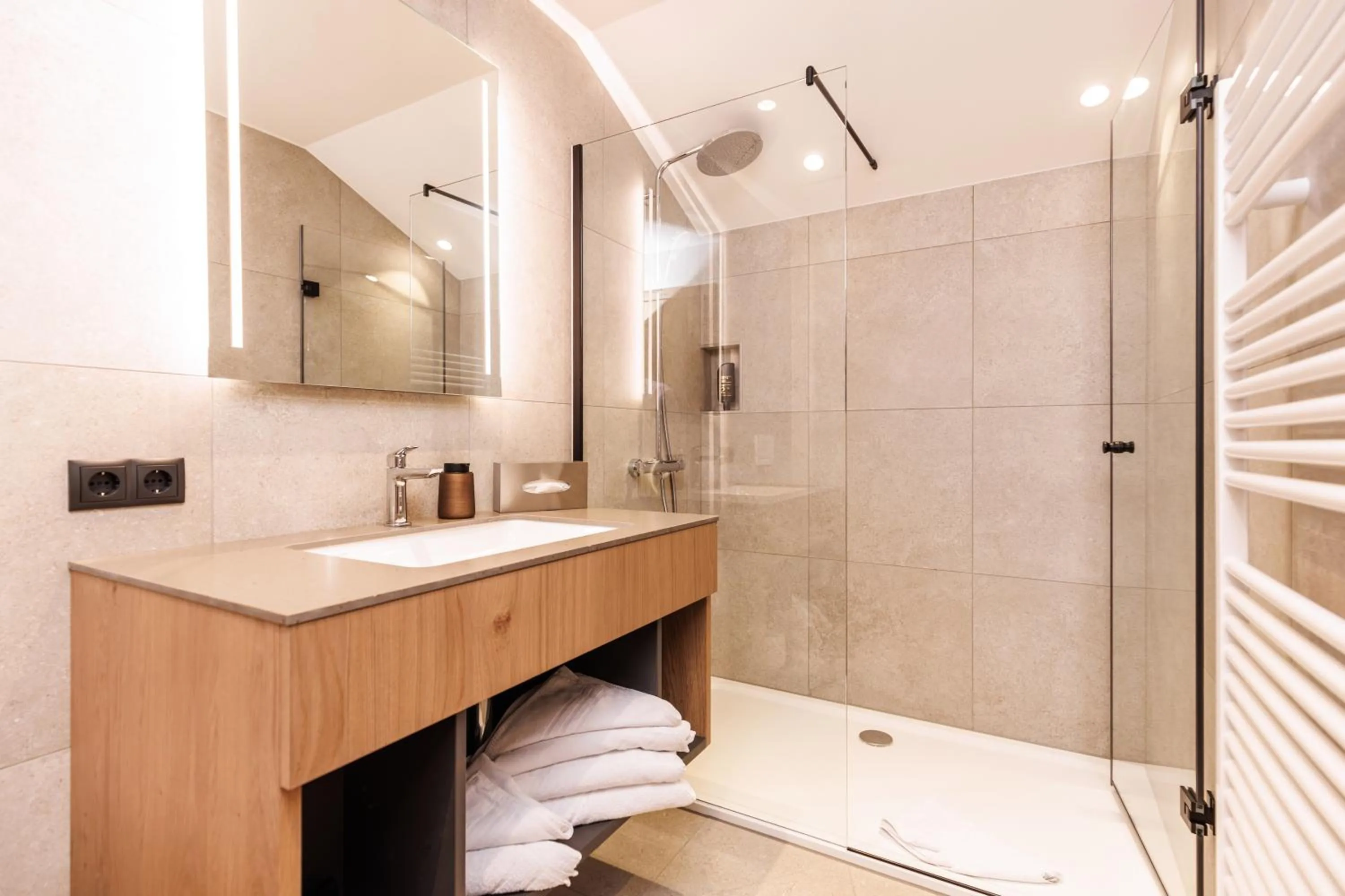 Shower in Hotel Landgasthof Gappen