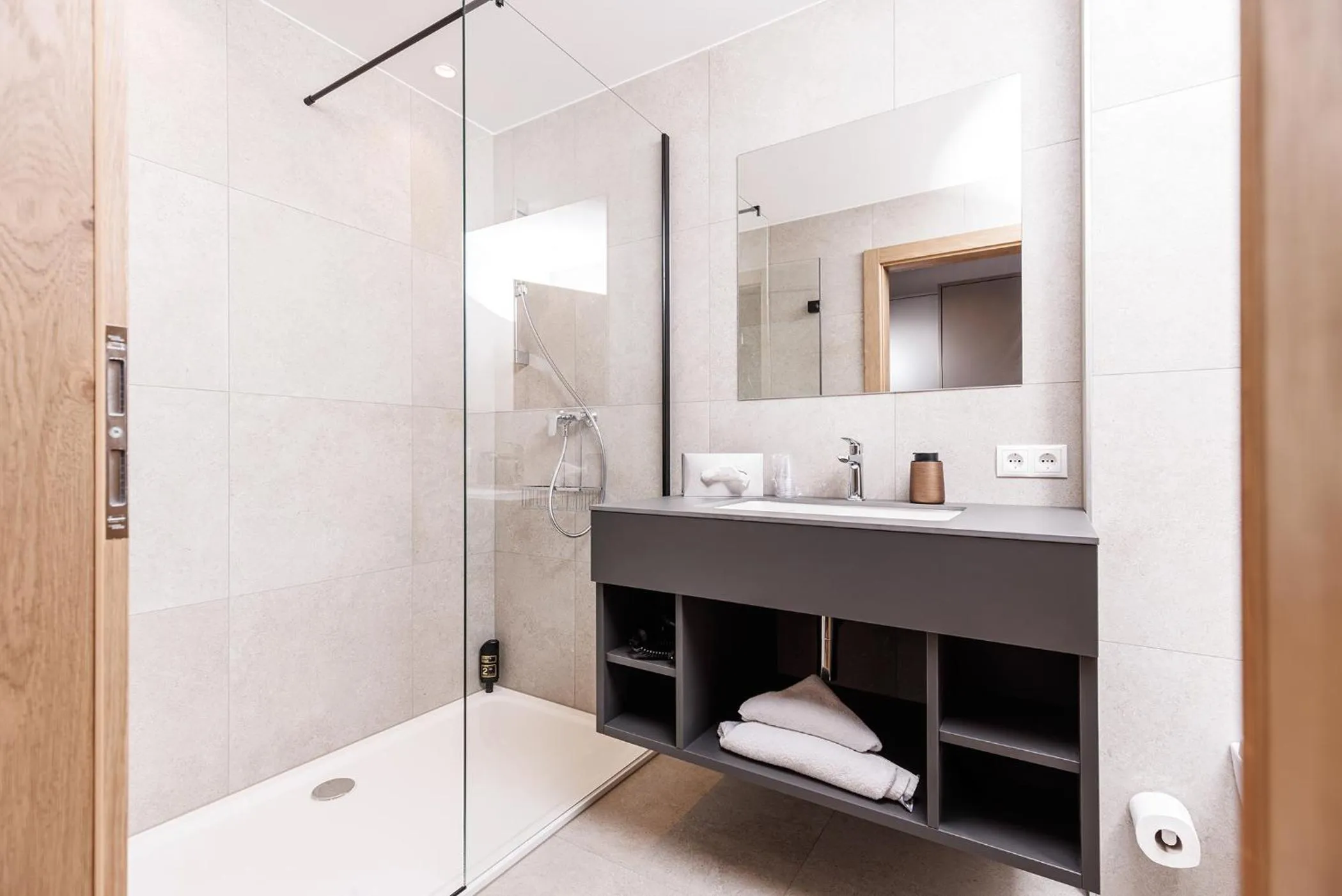 Shower in Hotel Landgasthof Gappen