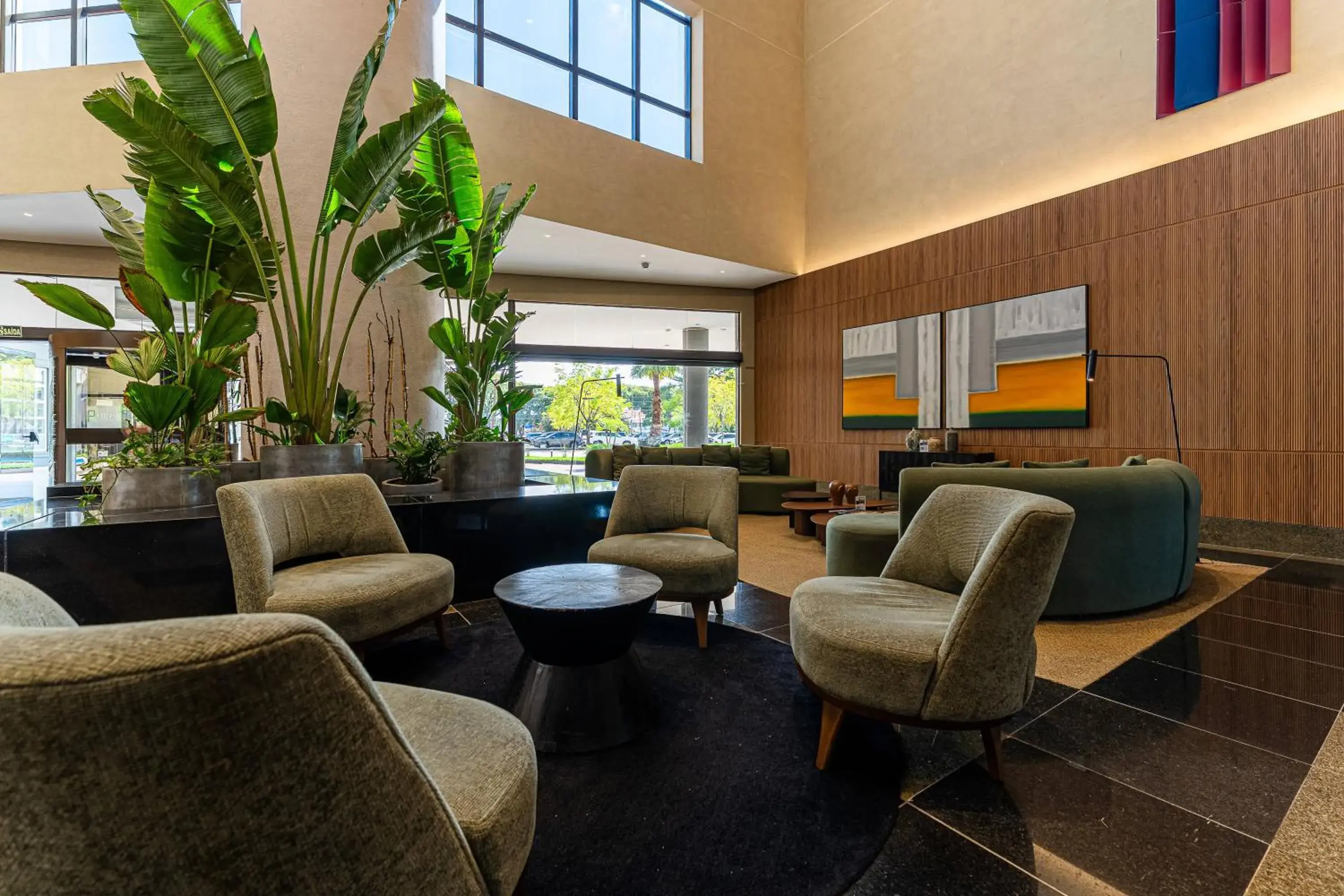 Lobby or reception in Hotel Deville Prime Porto Alegre Lobby or reception in Hotel Deville Prime Porto Alegre