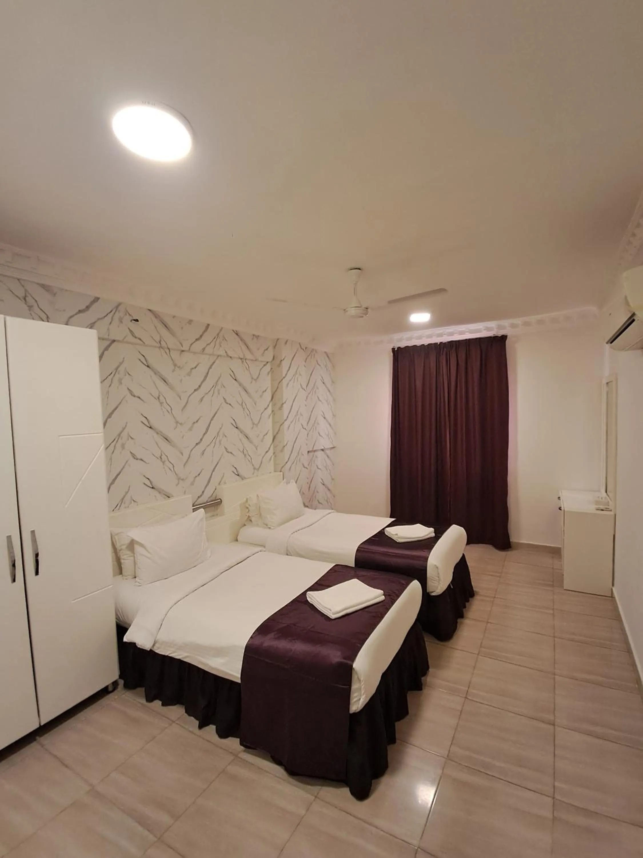 Bedroom, Bed in Gateway Salalah hotel apartments
