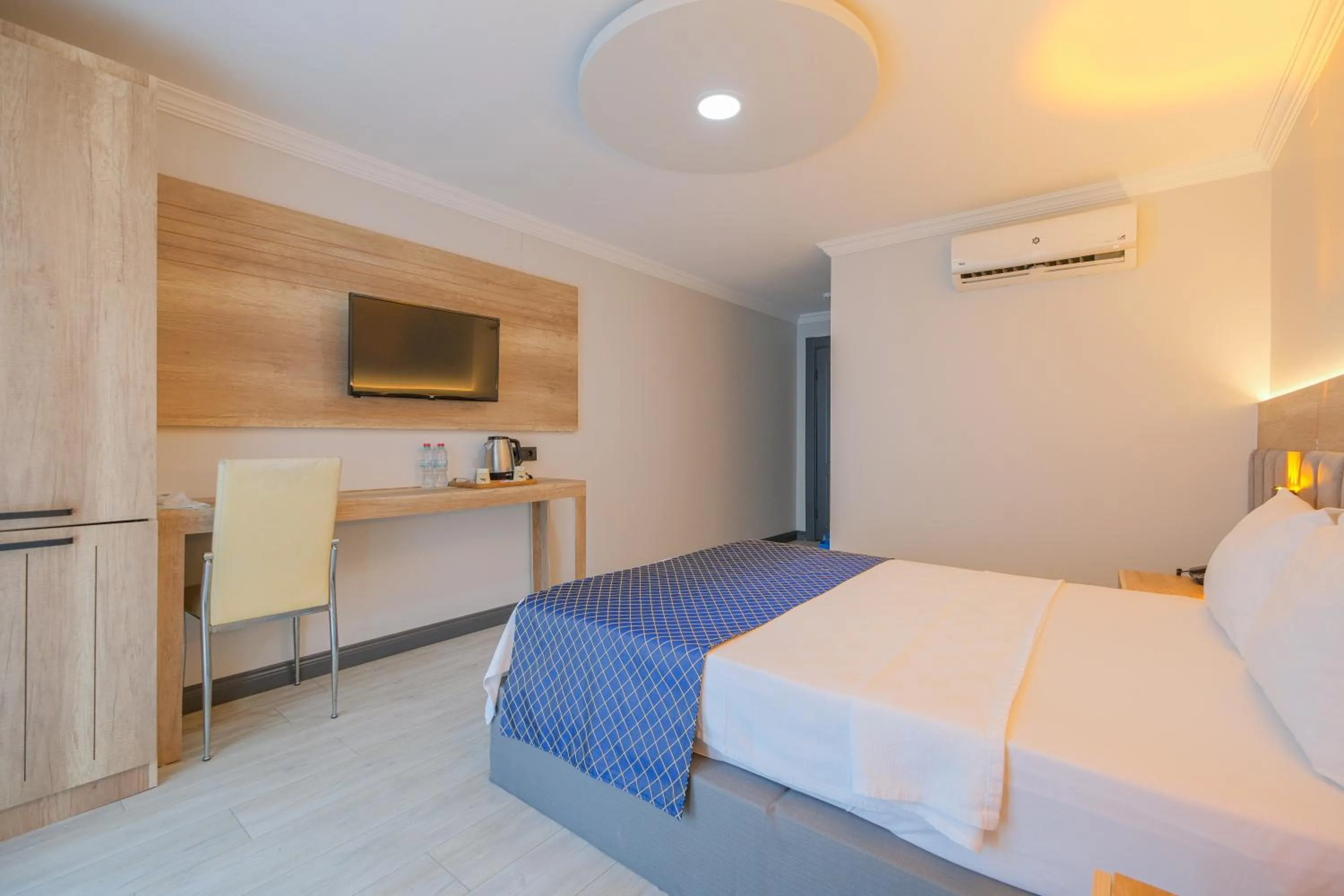 Kar Hotel
