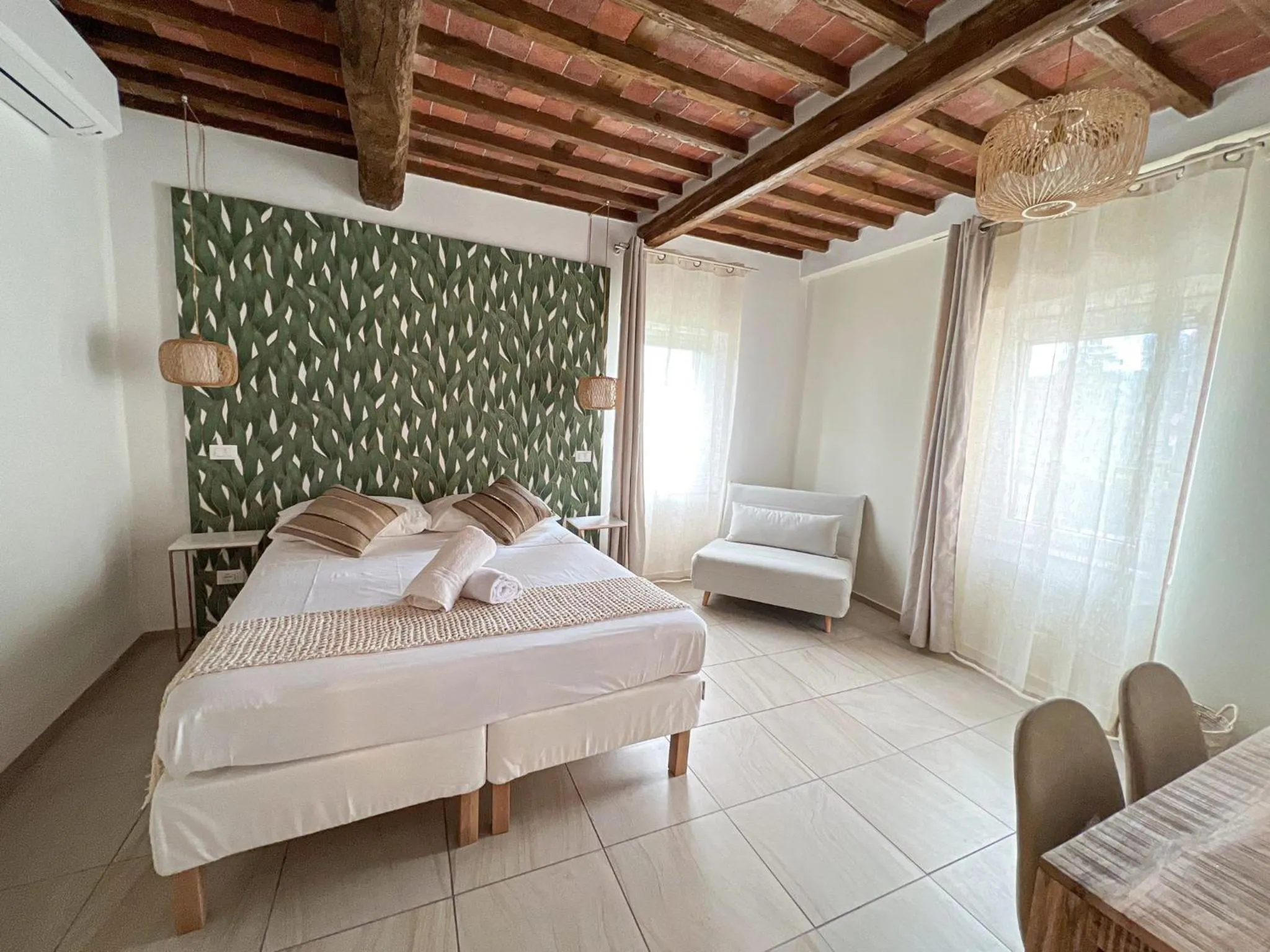Deluxe Triple Room in NEW! -Verderame Rooms & Suite in Lucca