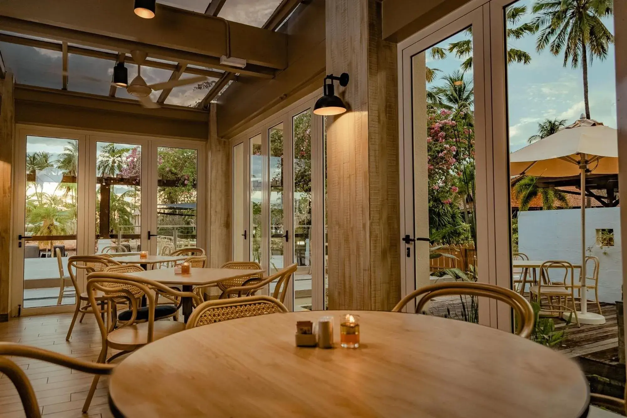 Restaurant/places to eat in Pelangi Beach Resort & Spa, Langkawi Restaurant/places to eat in Pelangi Beach Resort & Spa, Langkawi