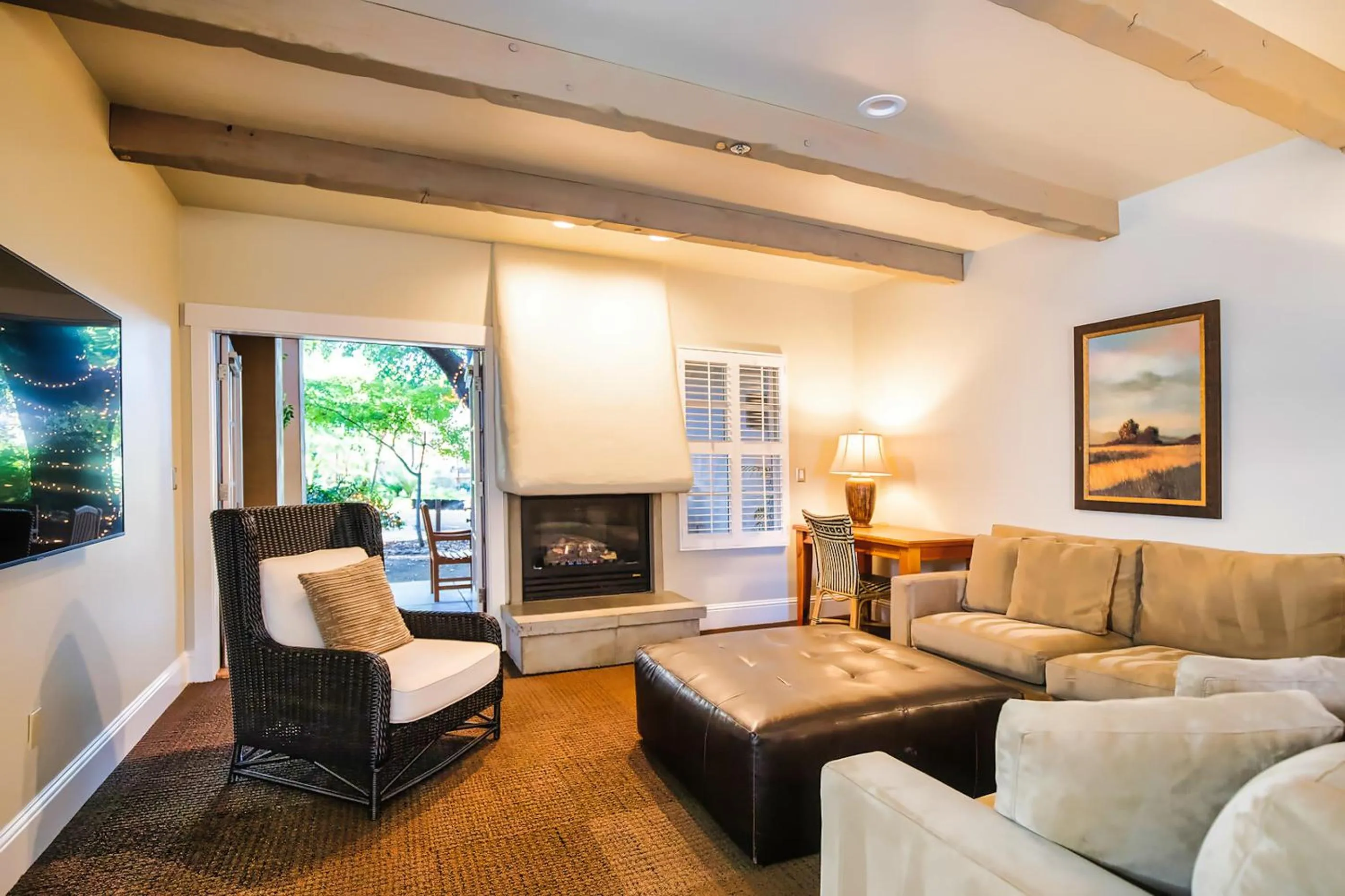 Living room in Appellation Lodi - Wine & Roses Resort and Spa