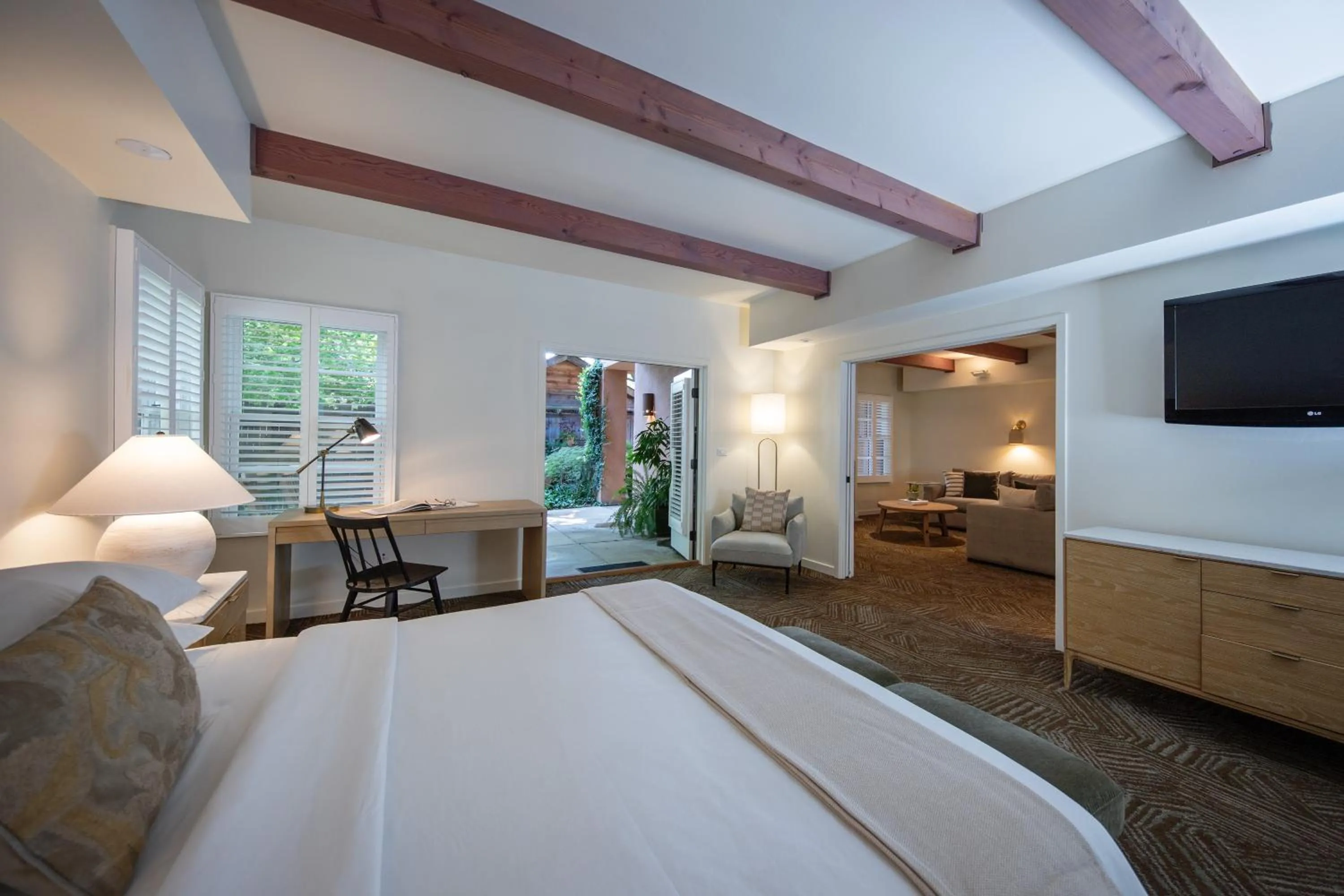 Bedroom, Bed in Appellation Lodi - Wine & Roses Resort and Spa