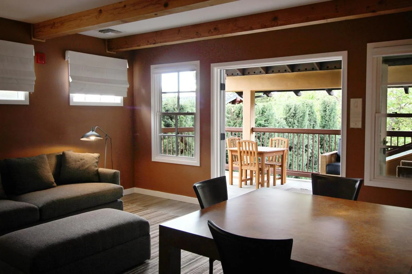 Bedroom in Appellation Lodi - Wine & Roses Resort and Spa