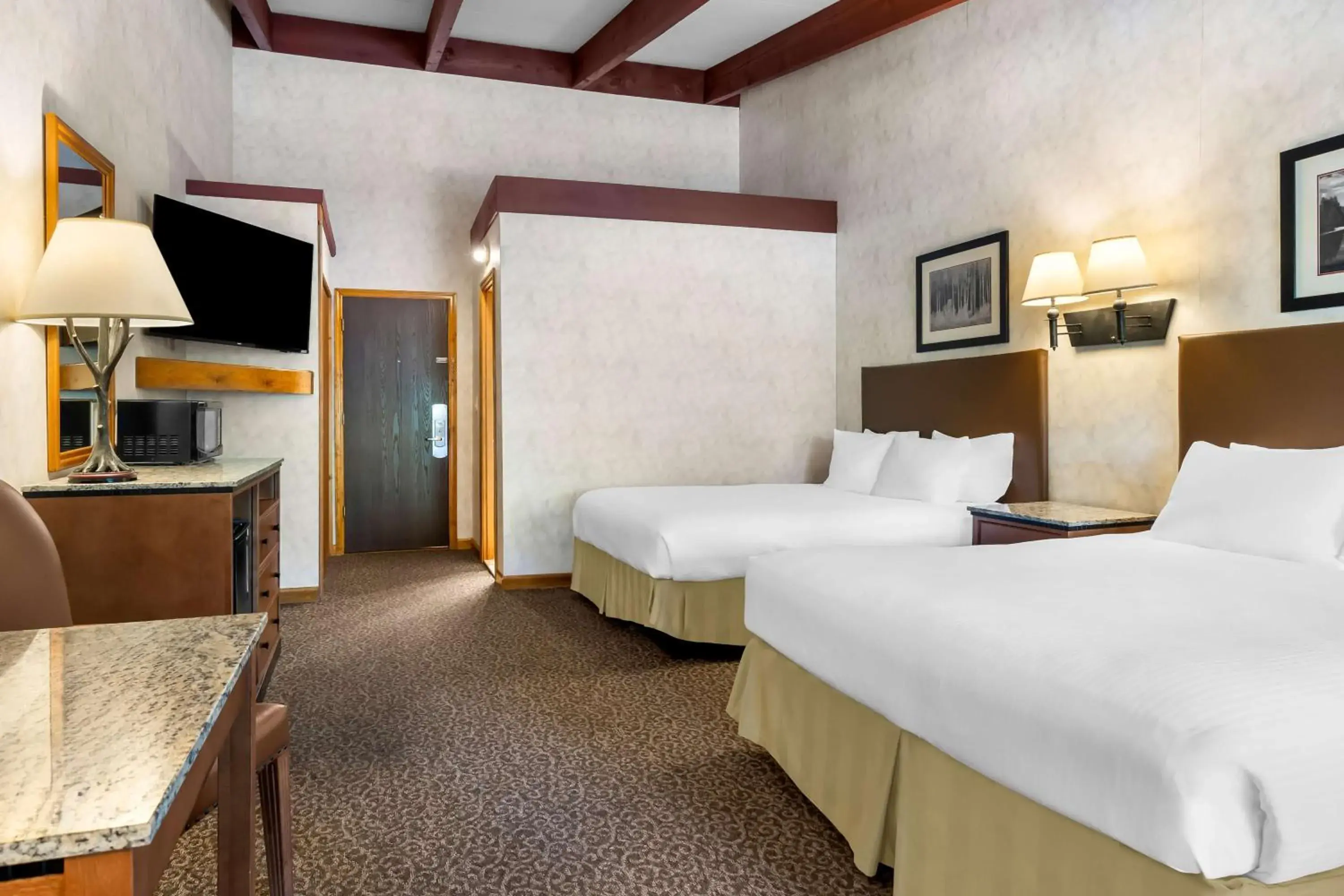 Bedroom, Bed in Best Western Adirondack Inn Bedroom, Bed in Best Western Adirondack Inn