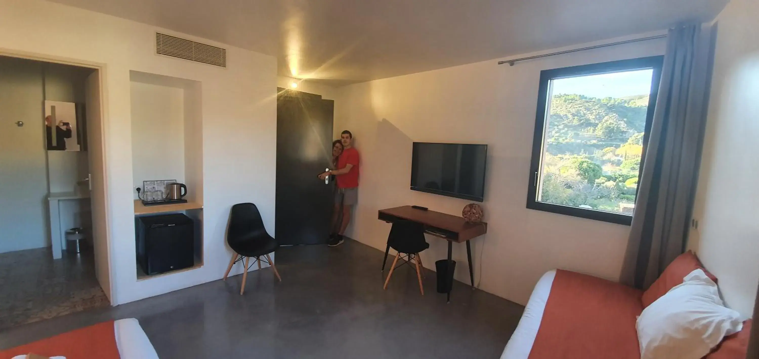 Quadruple Room in Contact Hôtel Le Minervois - Hôtel & Restaurant Au nord de Carcassonne Quadruple Room in Contact Hôtel Le Minervois - Hôtel & Restaurant Au nord de Carcassonne