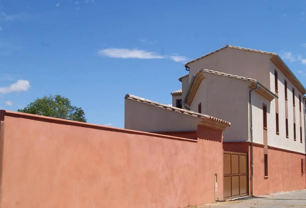 Facade/entrance in Contact Hôtel Le Minervois - Hôtel & Restaurant Au nord de Carcassonne