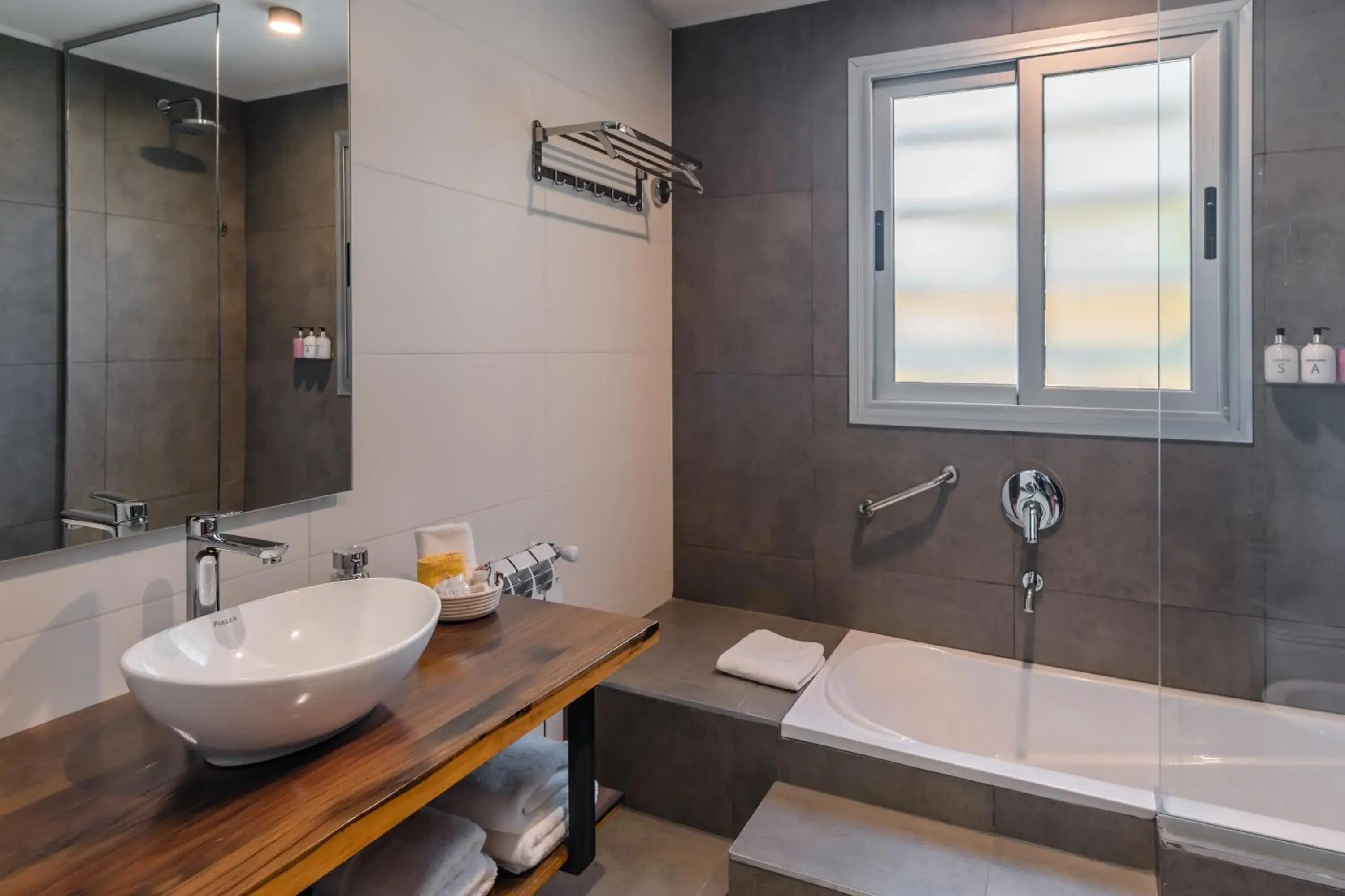 Lares De Chacras Lares De Chacras