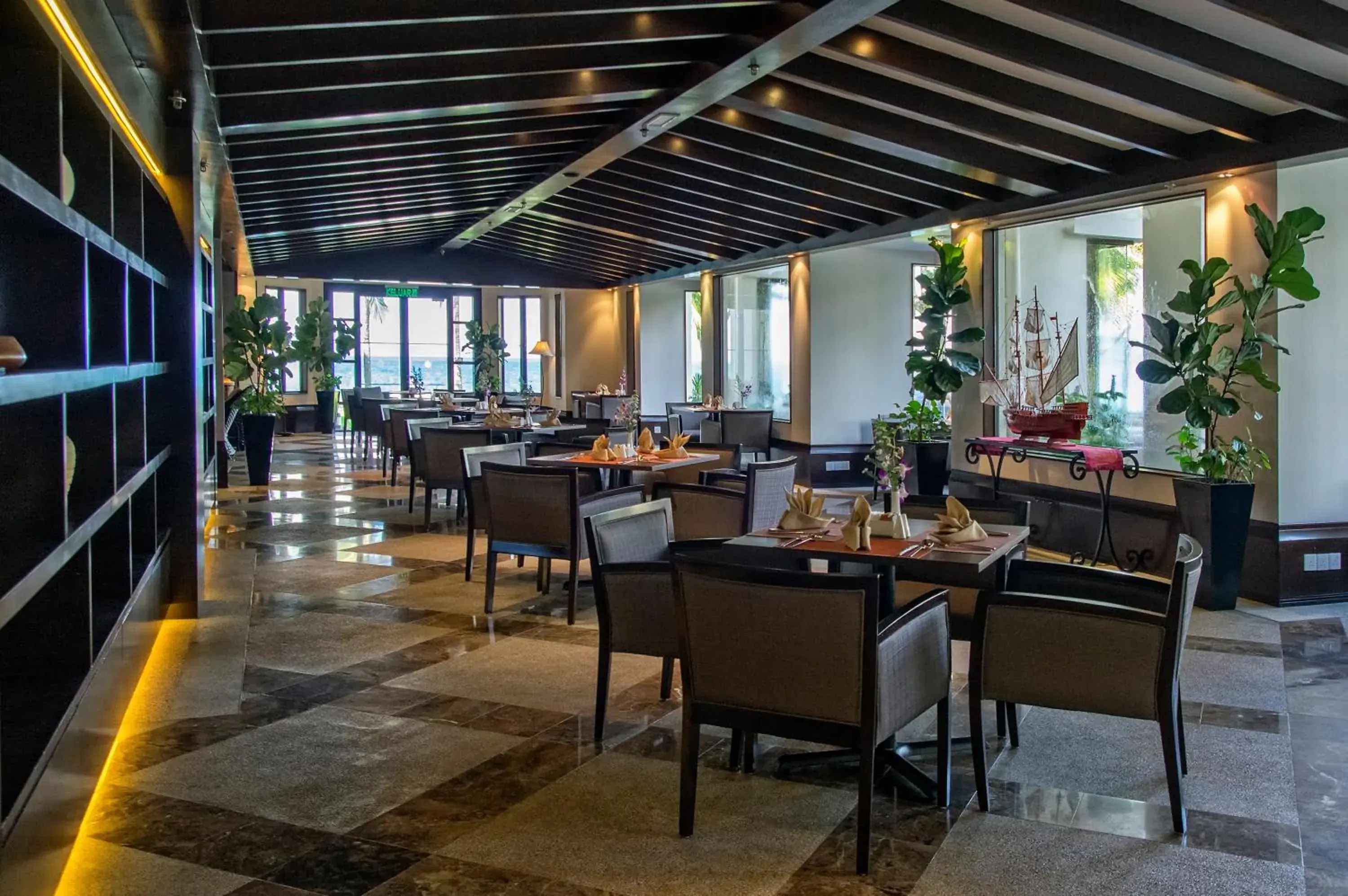 Restaurant/places to eat in The Magellan Sutera Resort Restaurant/places to eat in The Magellan Sutera Resort