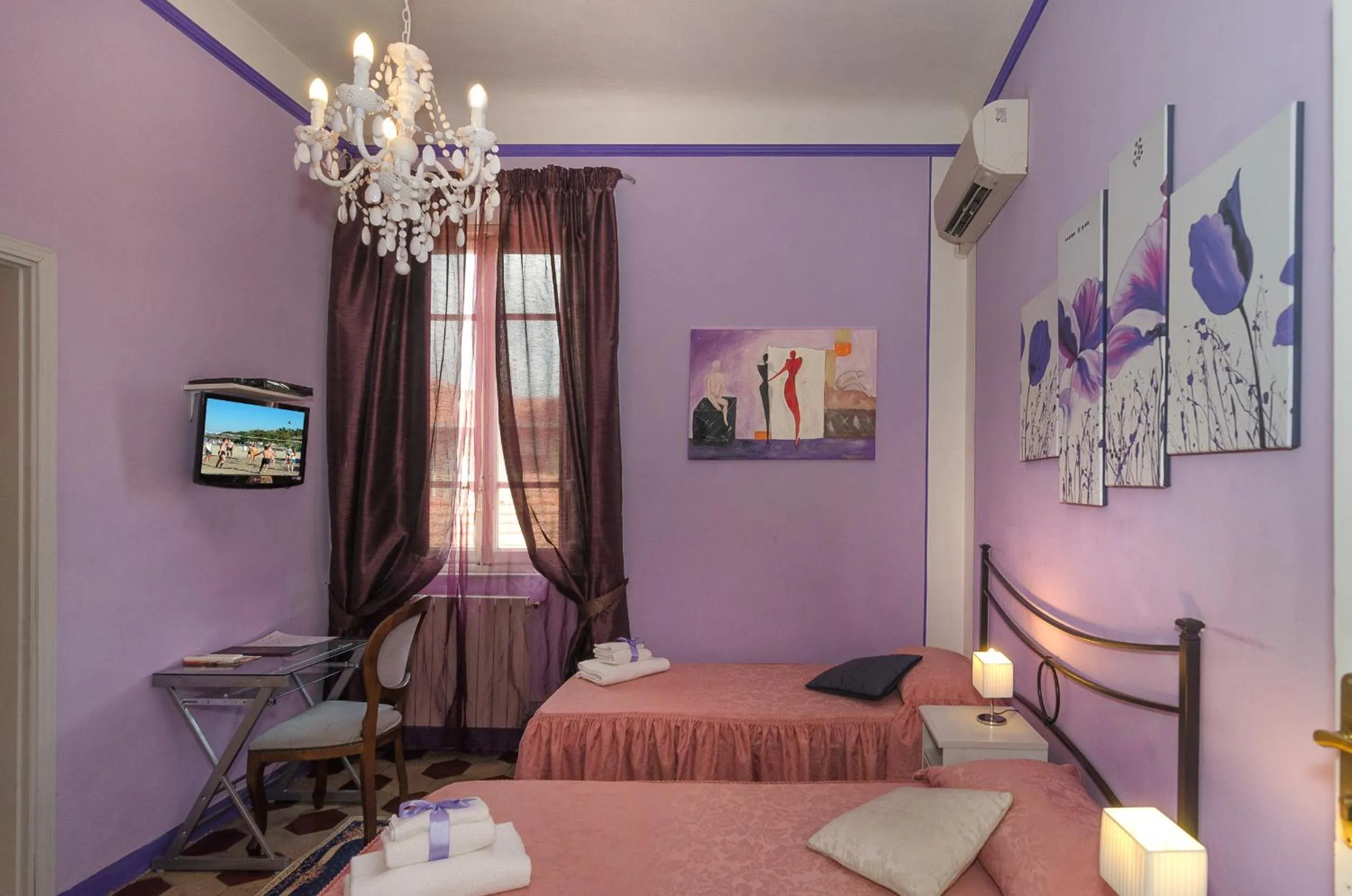 Day, Bed in B&B La Mimosa