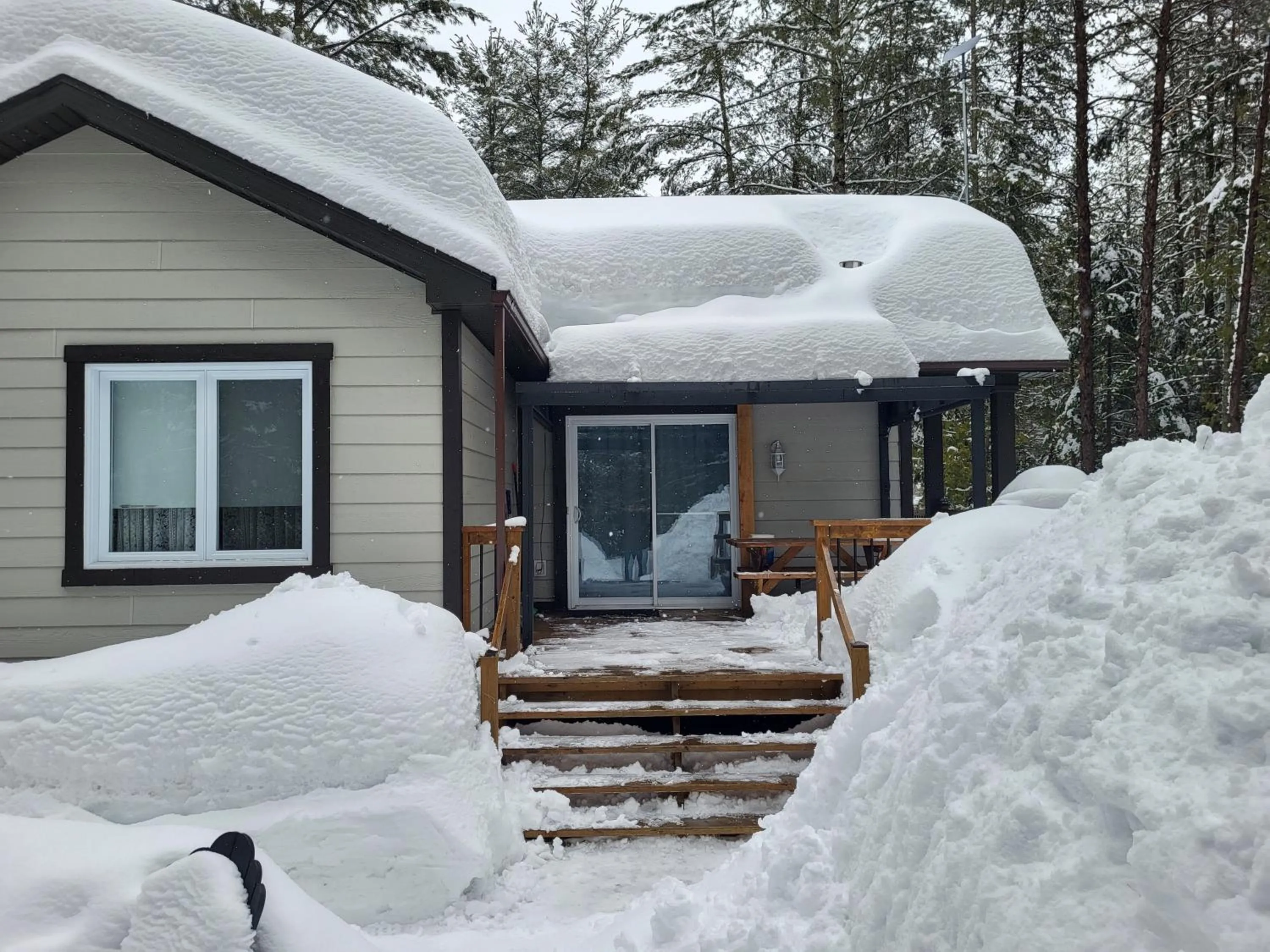 Property building in Chalet Versailles