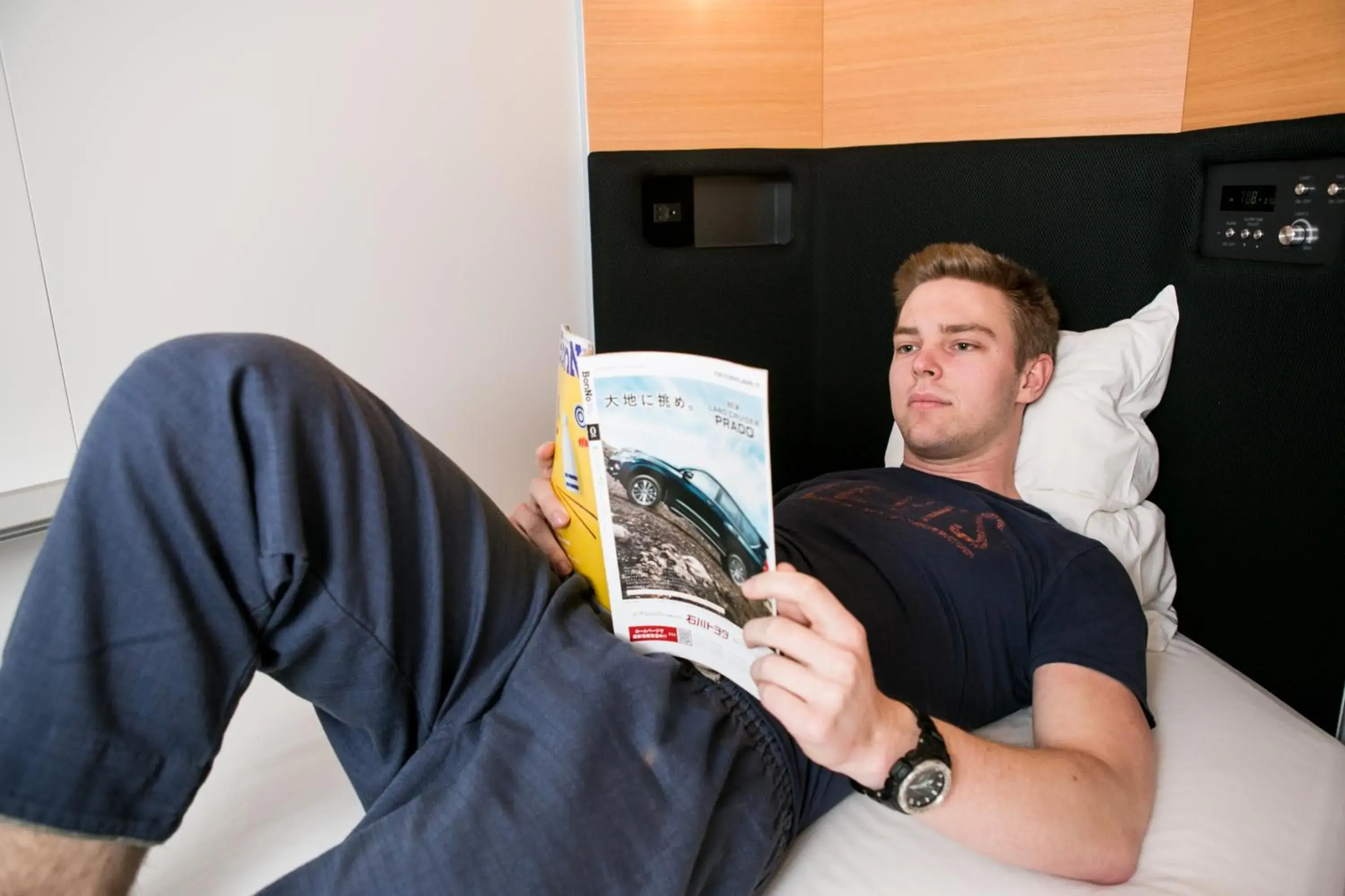 People in Kanazawa Capsule Hotel Musashimachi People in Kanazawa Capsule Hotel Musashimachi