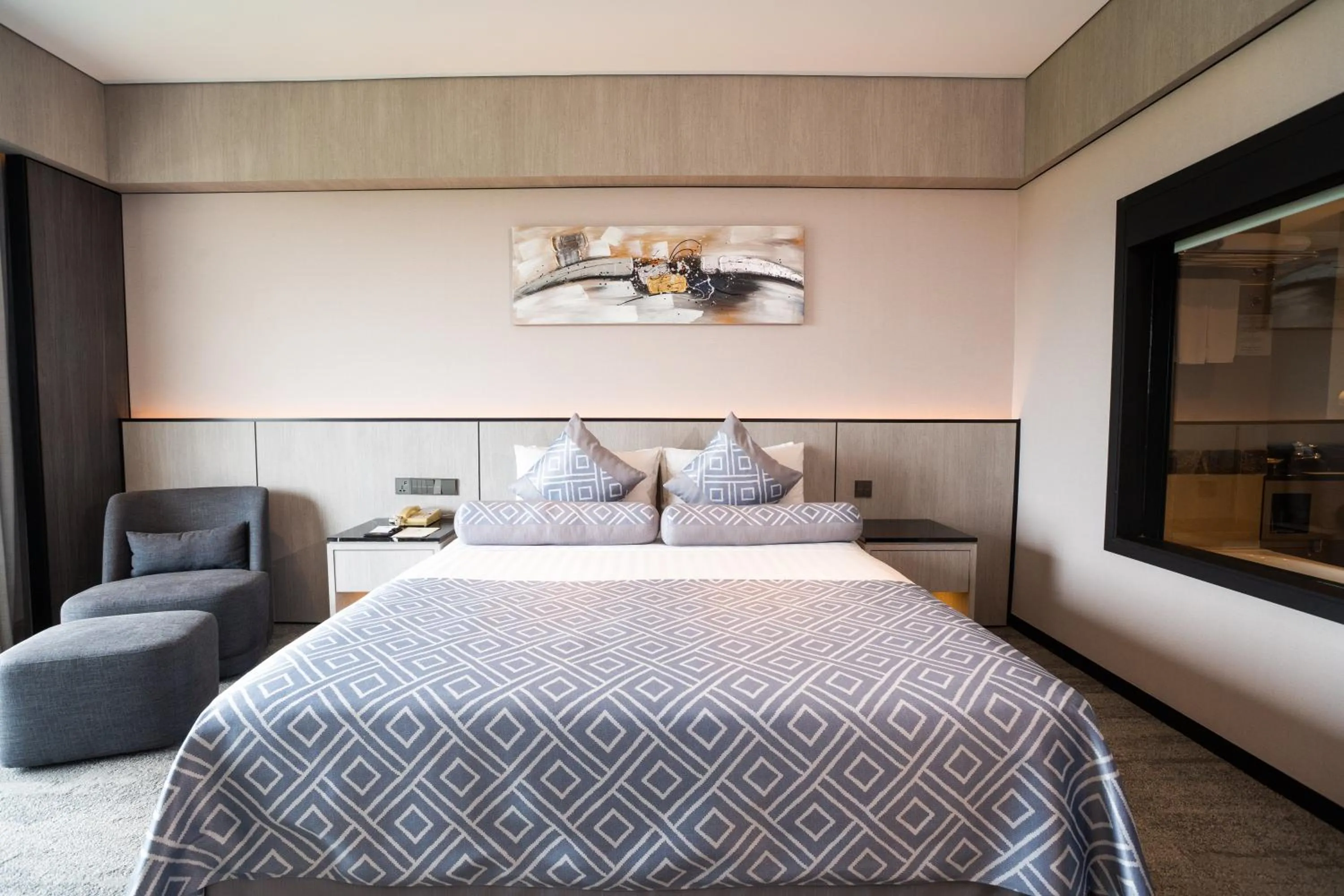 Bedroom, Bed in The Pacific Sutera Hotel