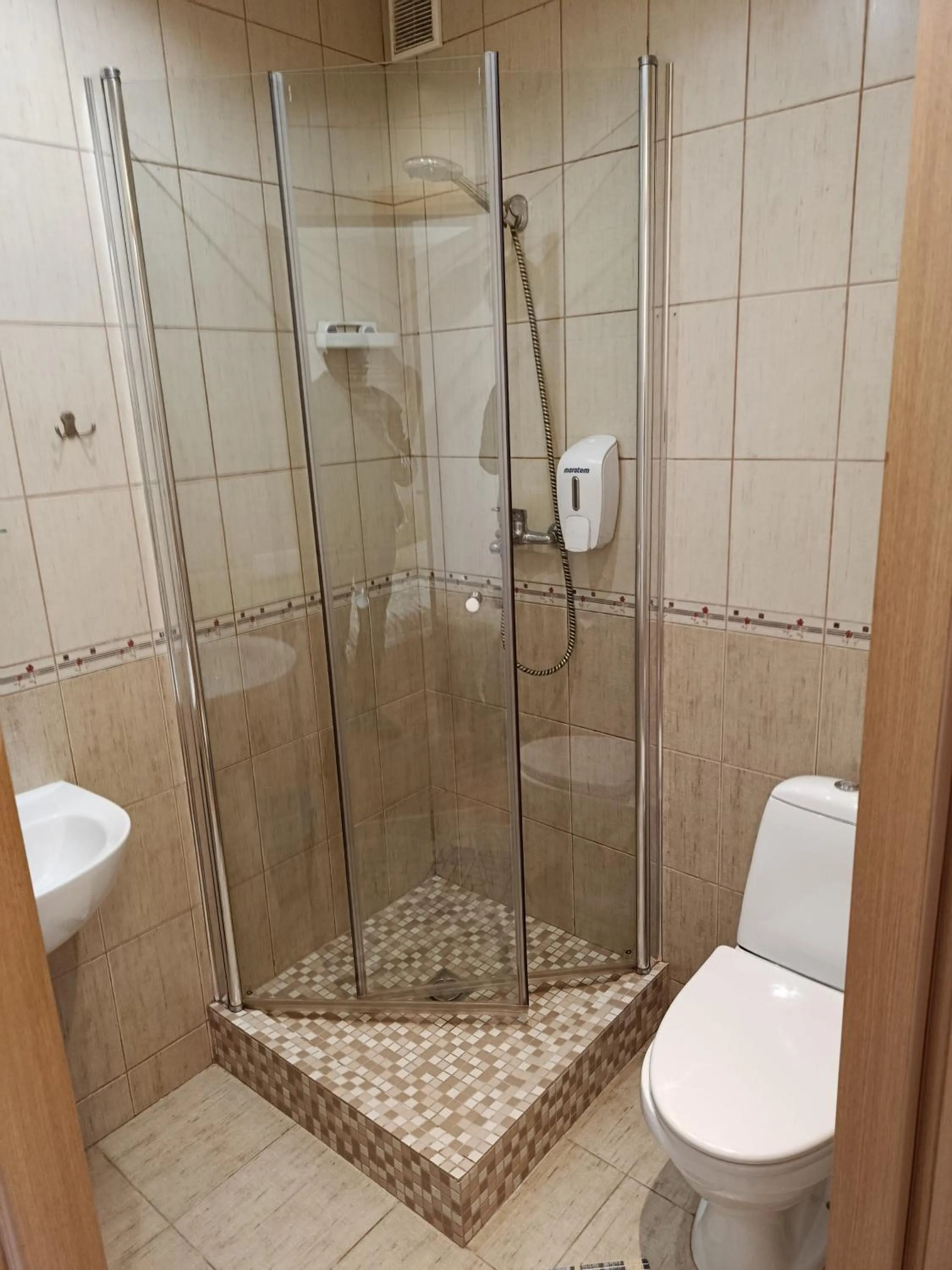 Standard Double Room in Girele