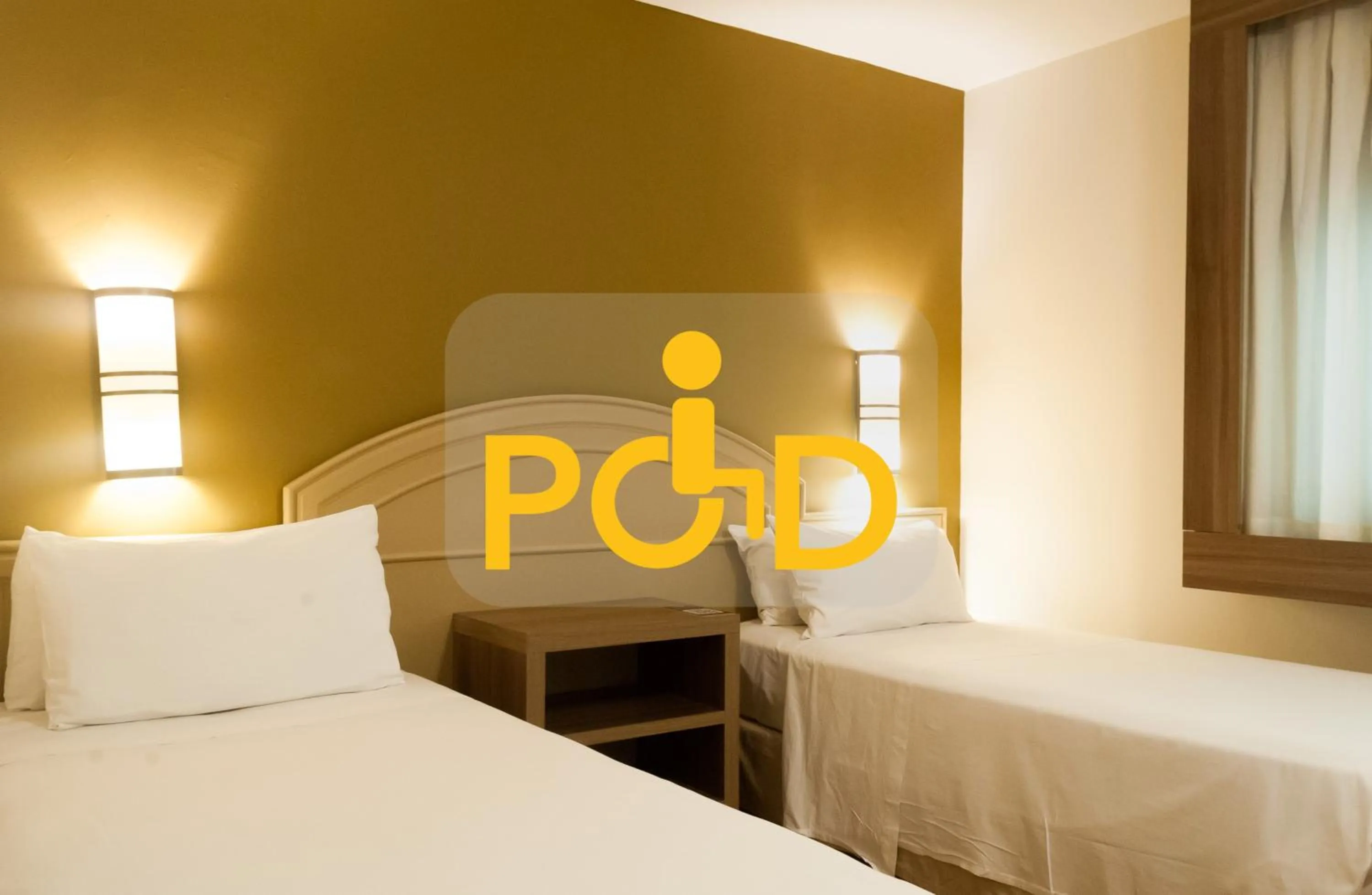 Bed in Master Porto Alegre Hotel - Av Carlos Gomes, Próximo ao Consulado Americano