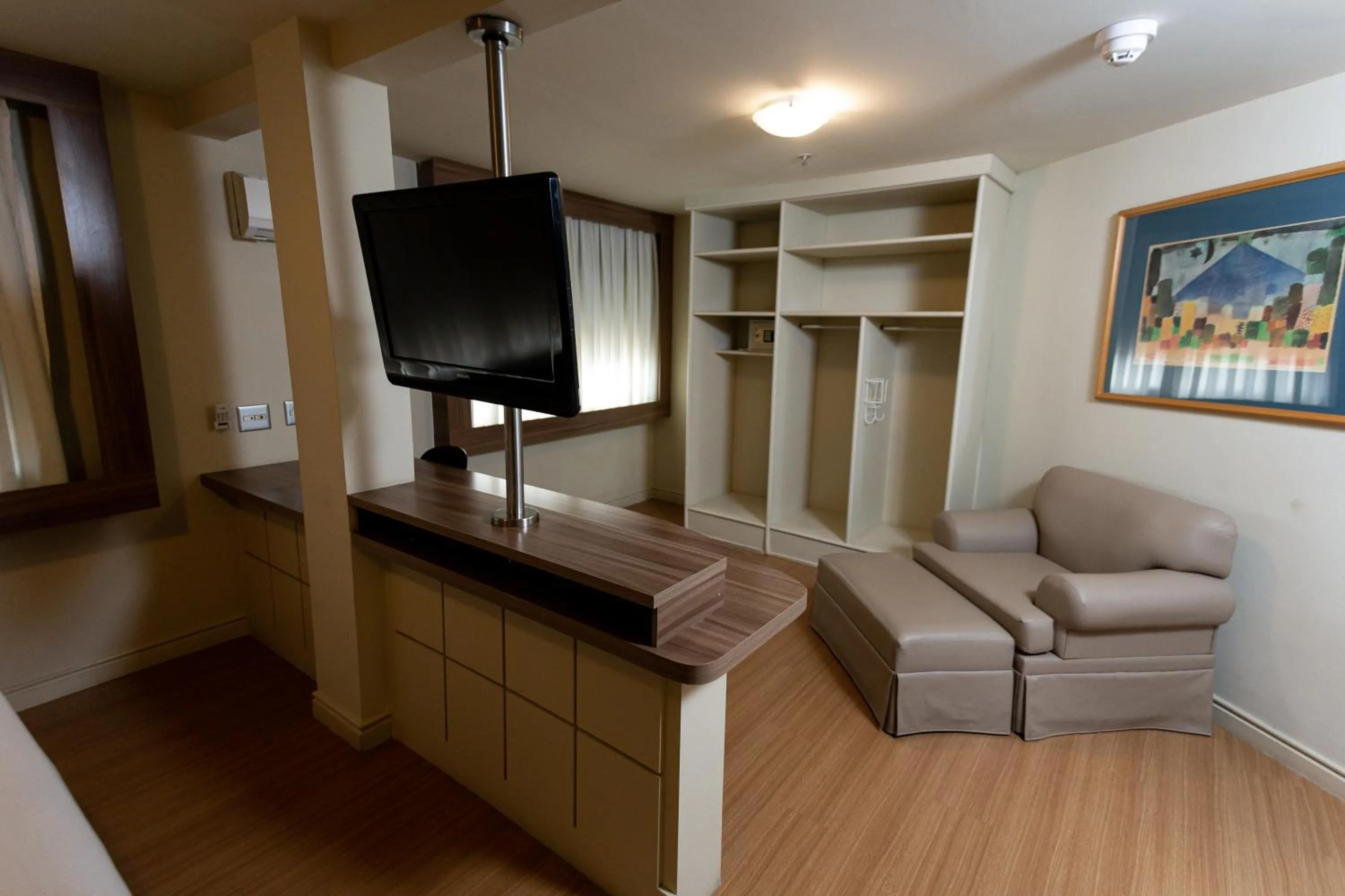 Bedroom in Master Porto Alegre Hotel - Av Carlos Gomes, Próximo ao Consulado Americano