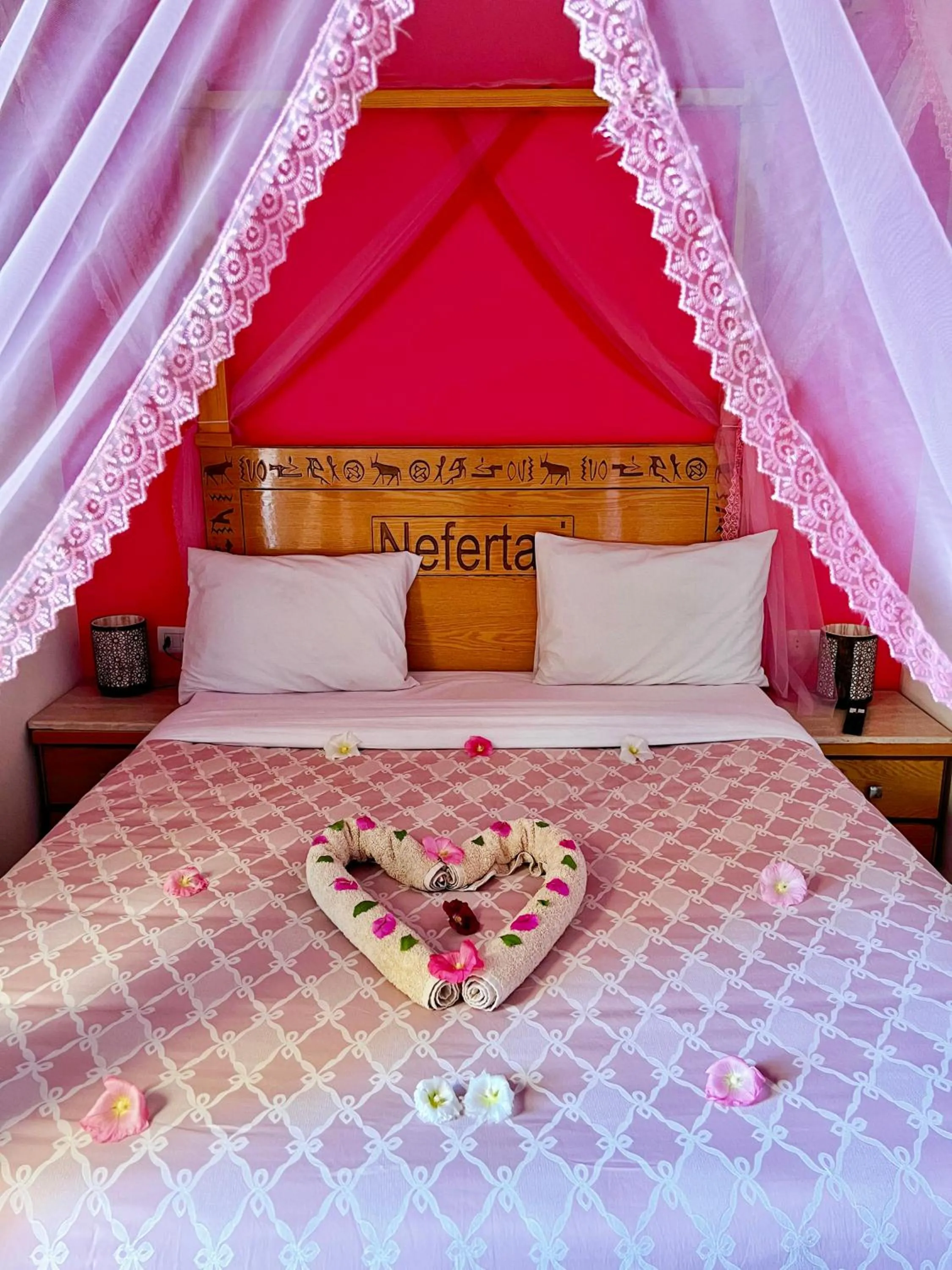 Bed in Jewel Howard Carter Hotel