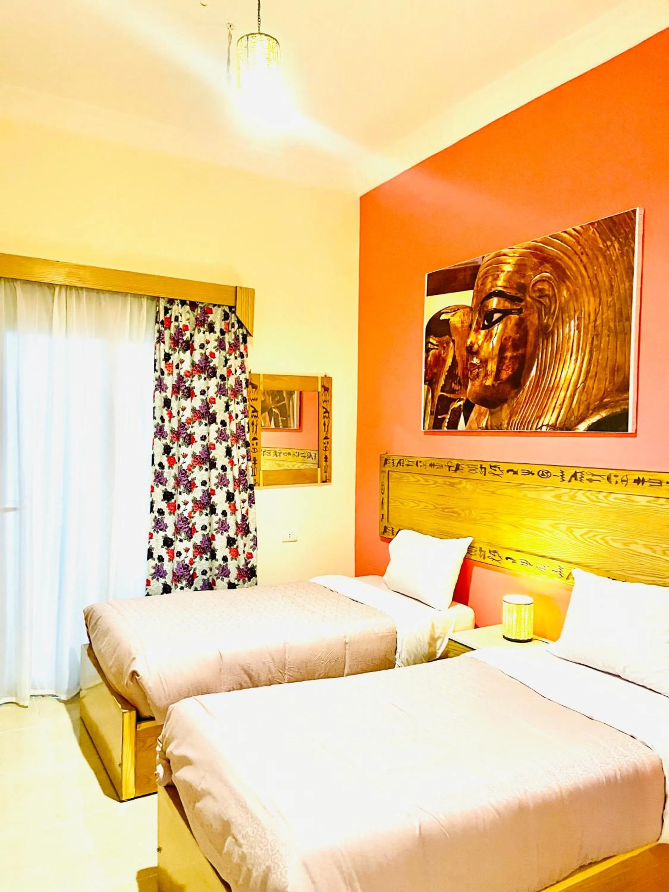 Bed in Jewel Howard Carter Hotel