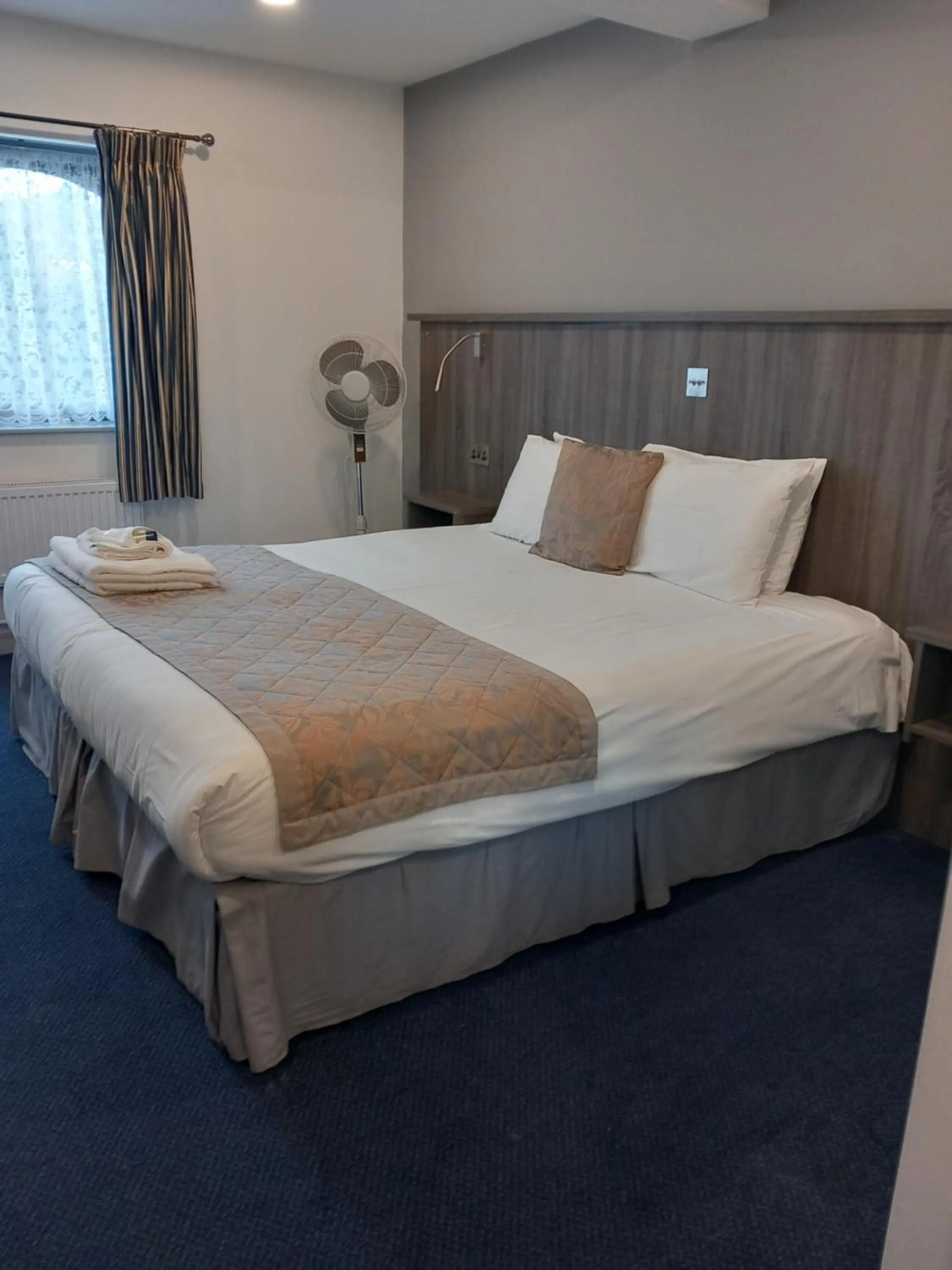 Bed in Sandown Park Lodge