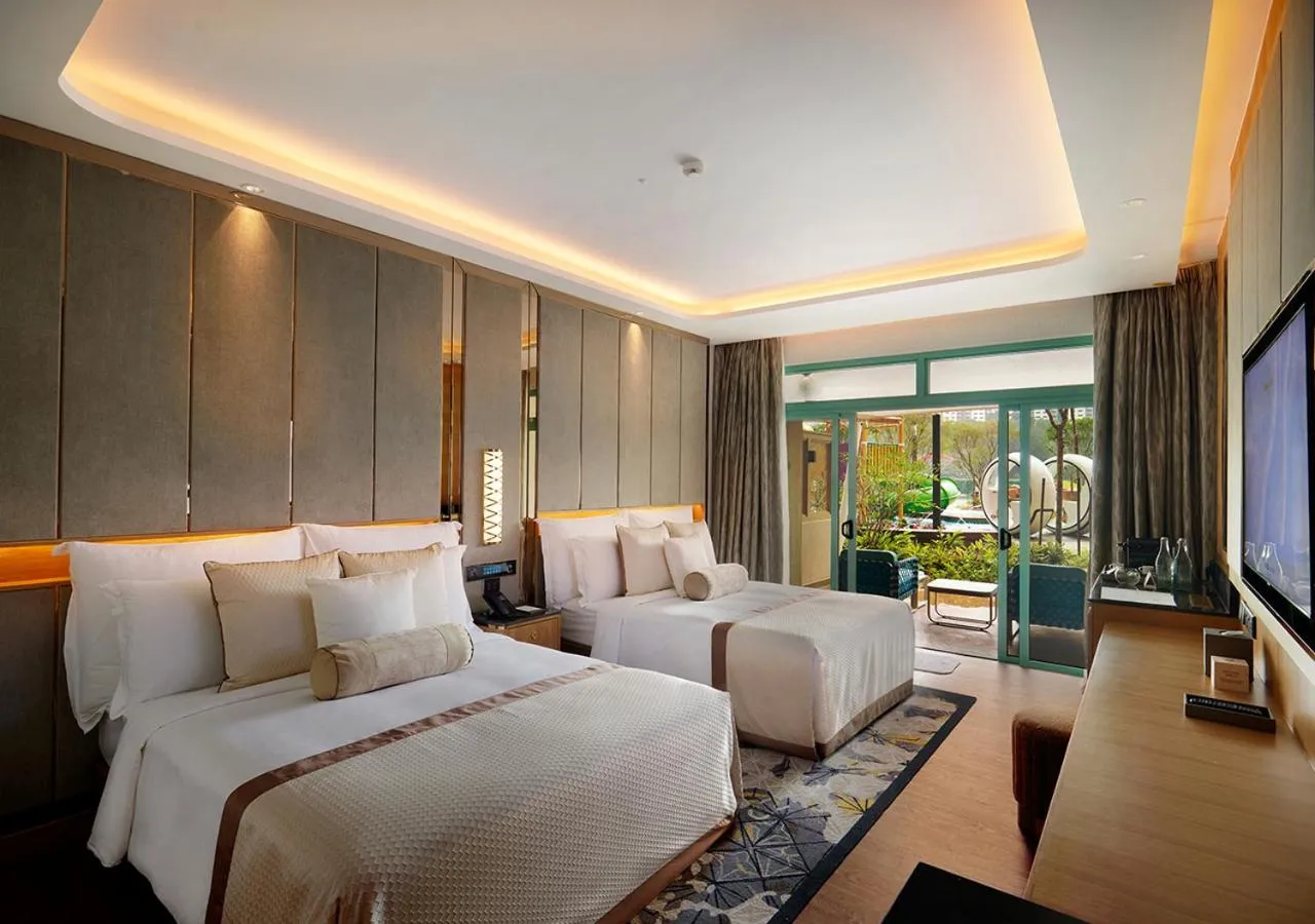 Bed in Sunway Resort Hotel