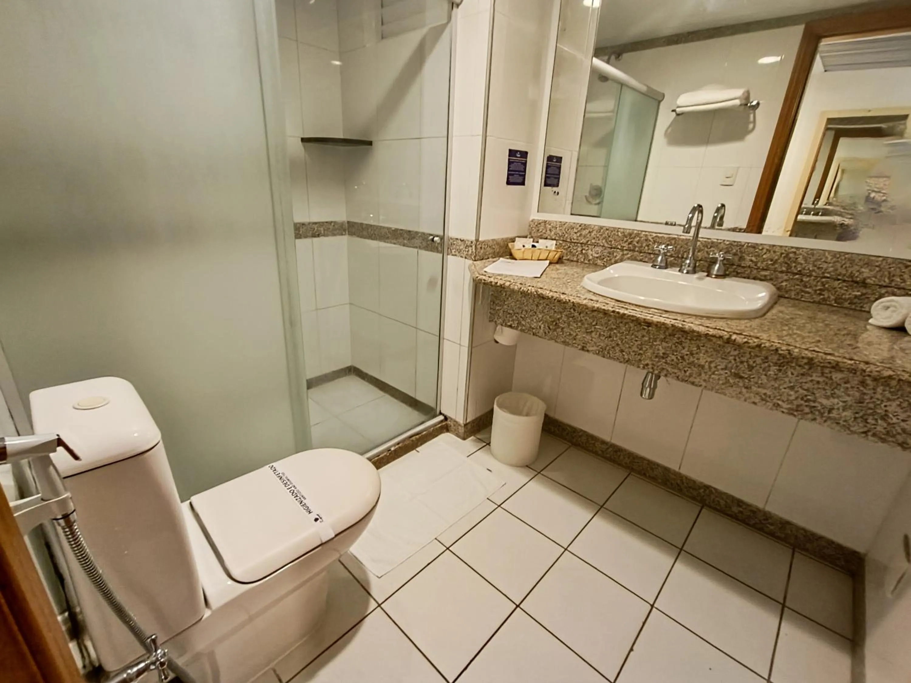 Bathroom in Reymar Hotel Maceió