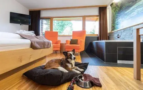 Almfrieden Hotel & Romantikchalet Almfrieden Hotel & Romantikchalet