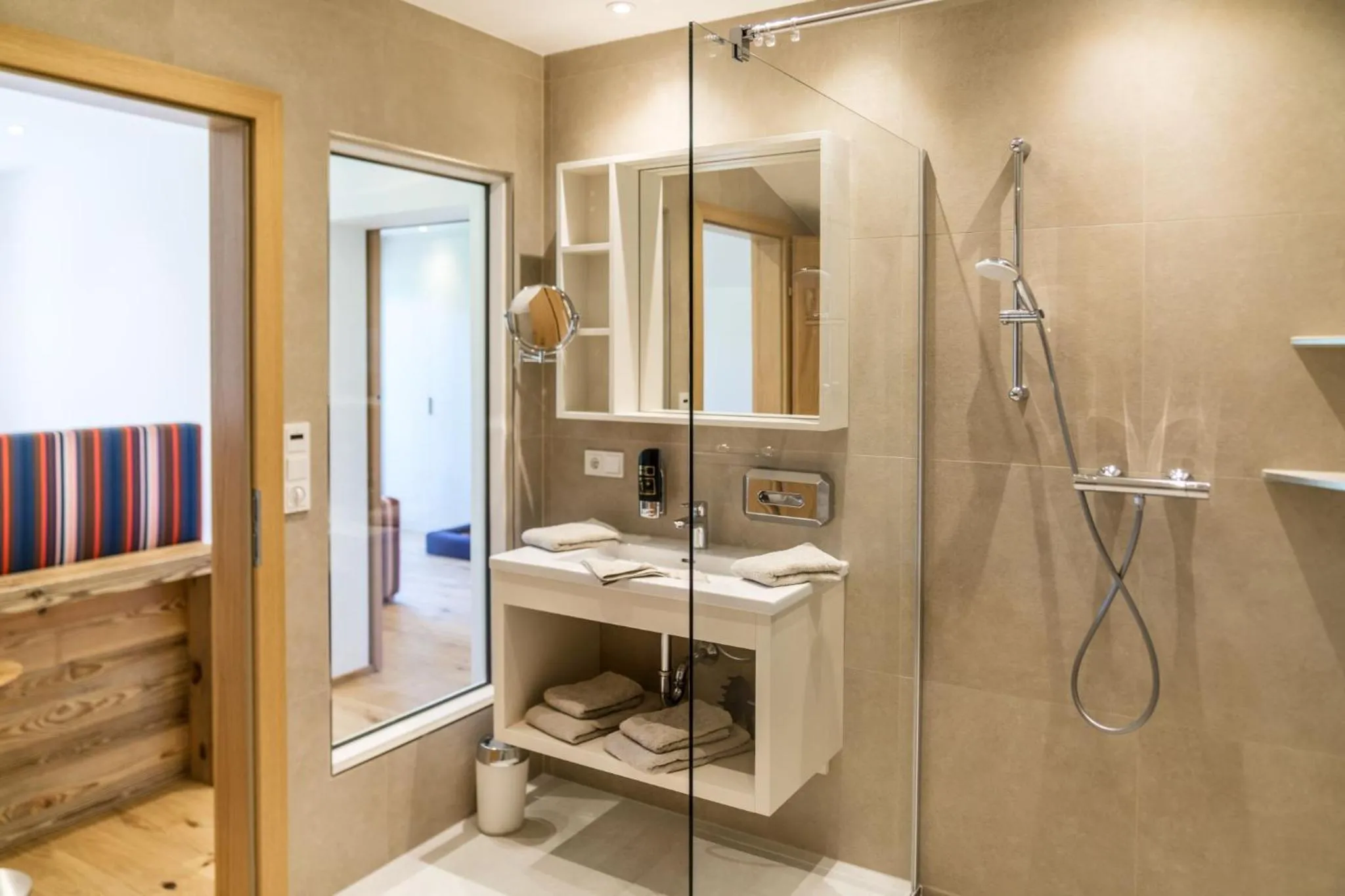 Bathroom in Almfrieden Hotel & Romantikchalet