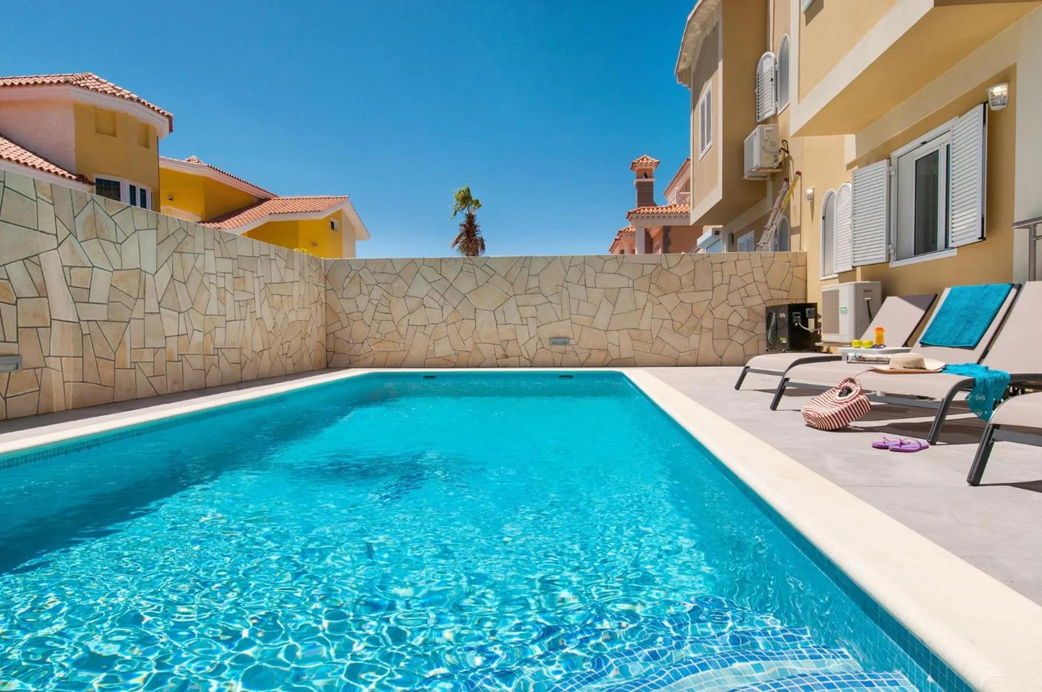 Curie with Pool by VillaGranCanaria