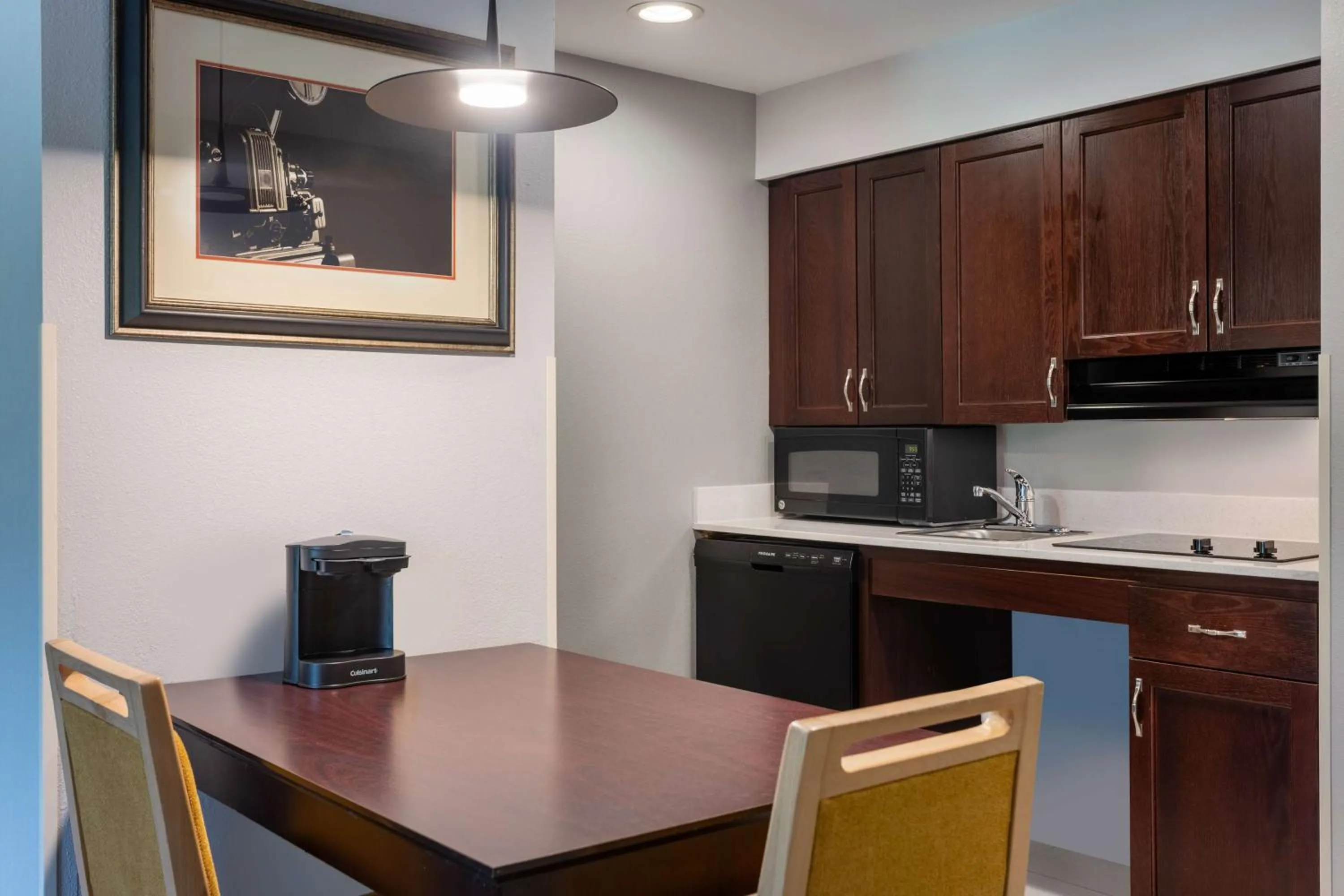 Kitchen or kitchenette in Homewood Suites by Hilton Rochester/Greece, NY