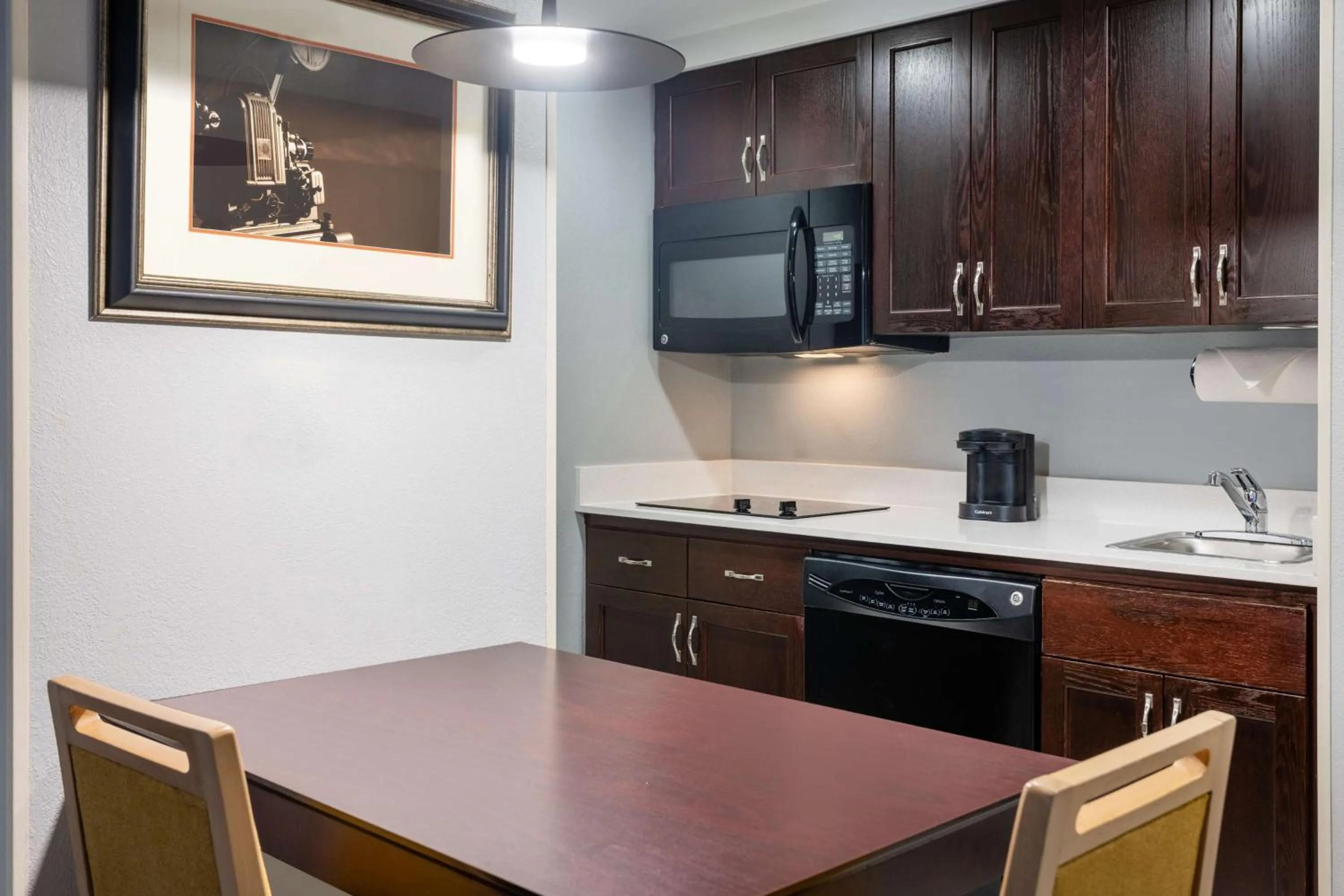 Kitchen or kitchenette in Homewood Suites by Hilton Rochester/Greece, NY