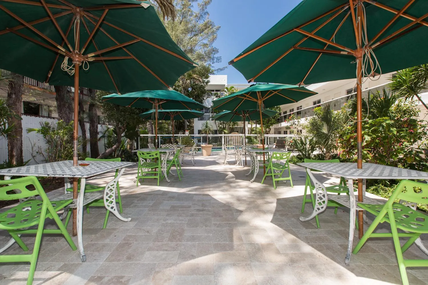 Patio in Premiere Hotel