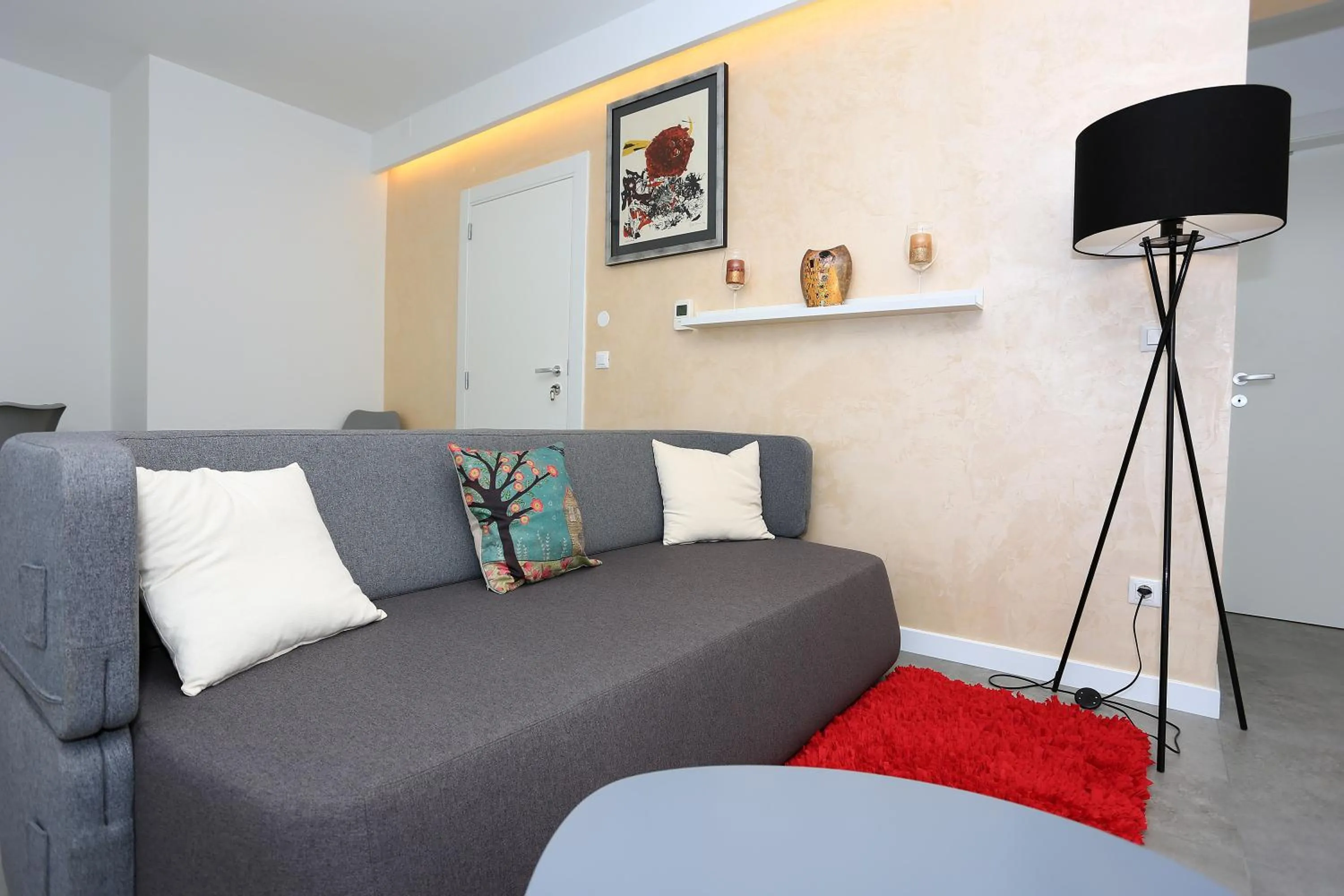 Bed in Lotos