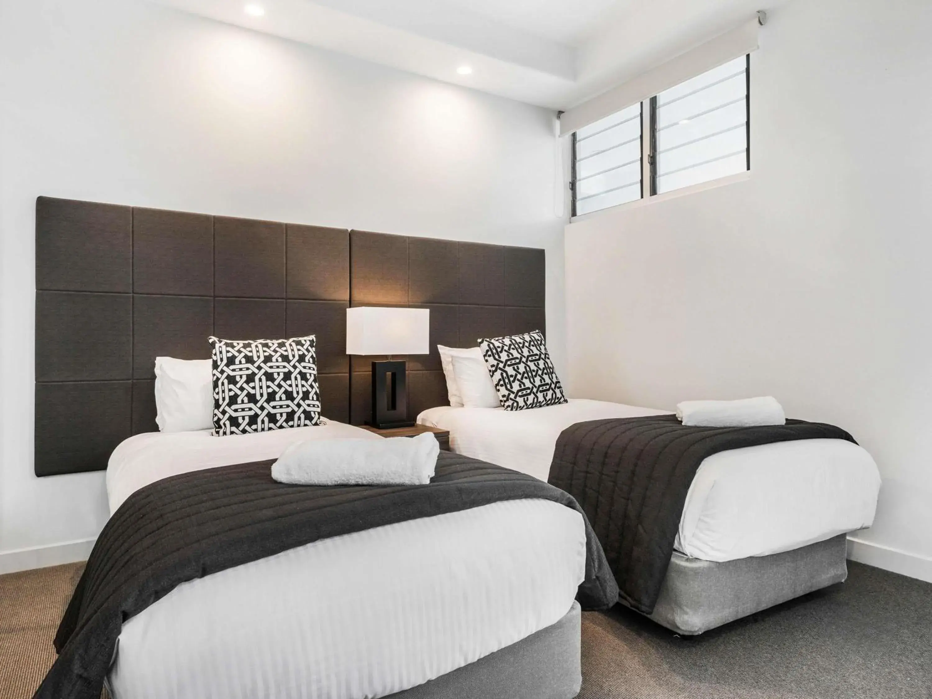 Bedroom, Bed in Mantra Sirocco Bedroom, Bed in Mantra Sirocco