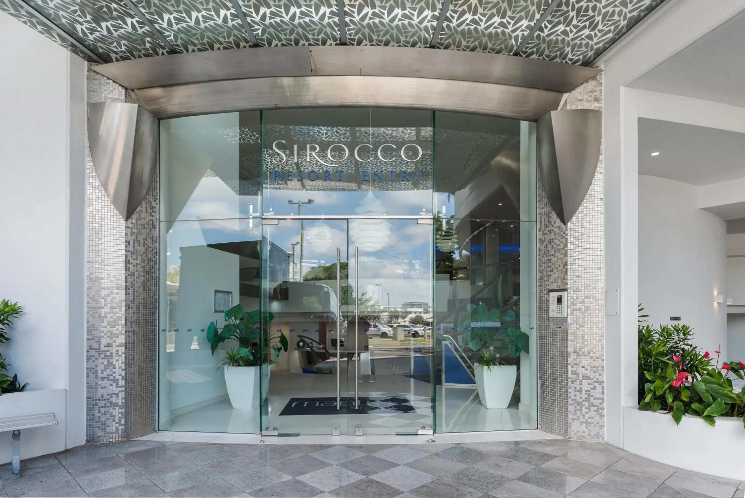 Facade/entrance in Mantra Sirocco Facade/entrance in Mantra Sirocco
