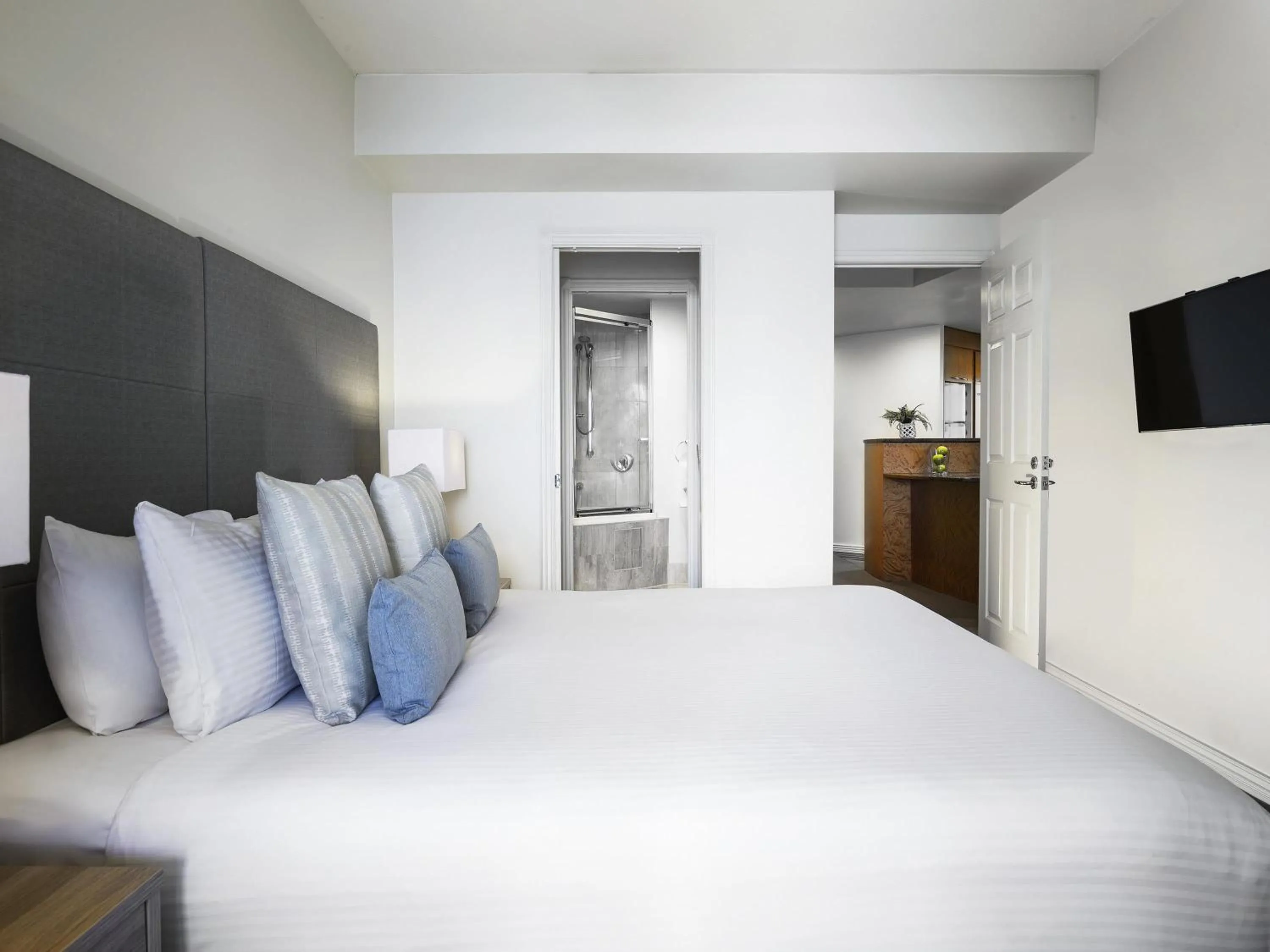 Bedroom, Bed in Mantra Zanzibar