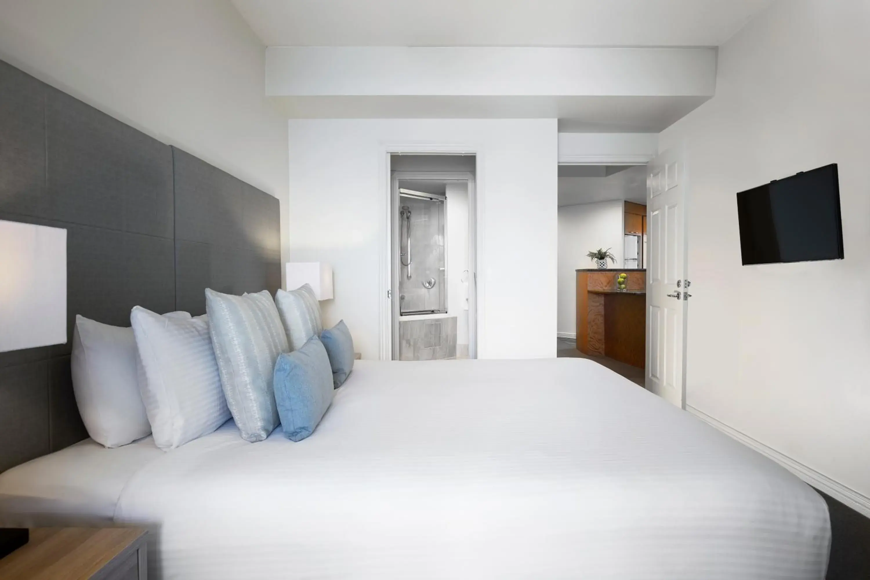 Bedroom, Bed in Mantra Zanzibar Bedroom, Bed in Mantra Zanzibar