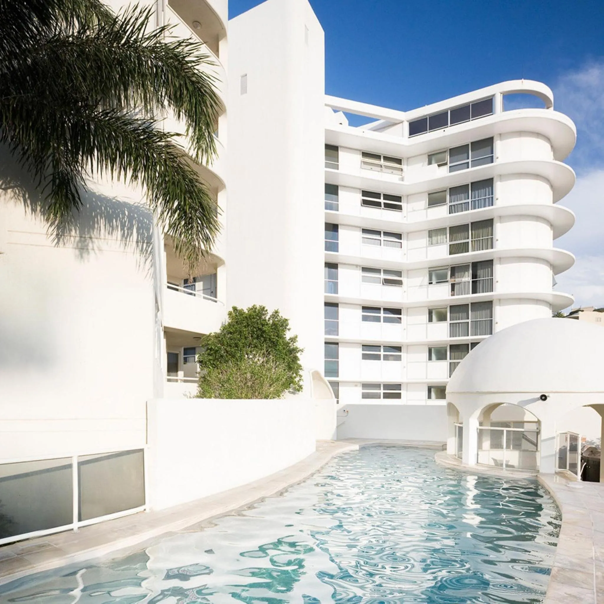 Swimming pool in Mantra Zanzibar