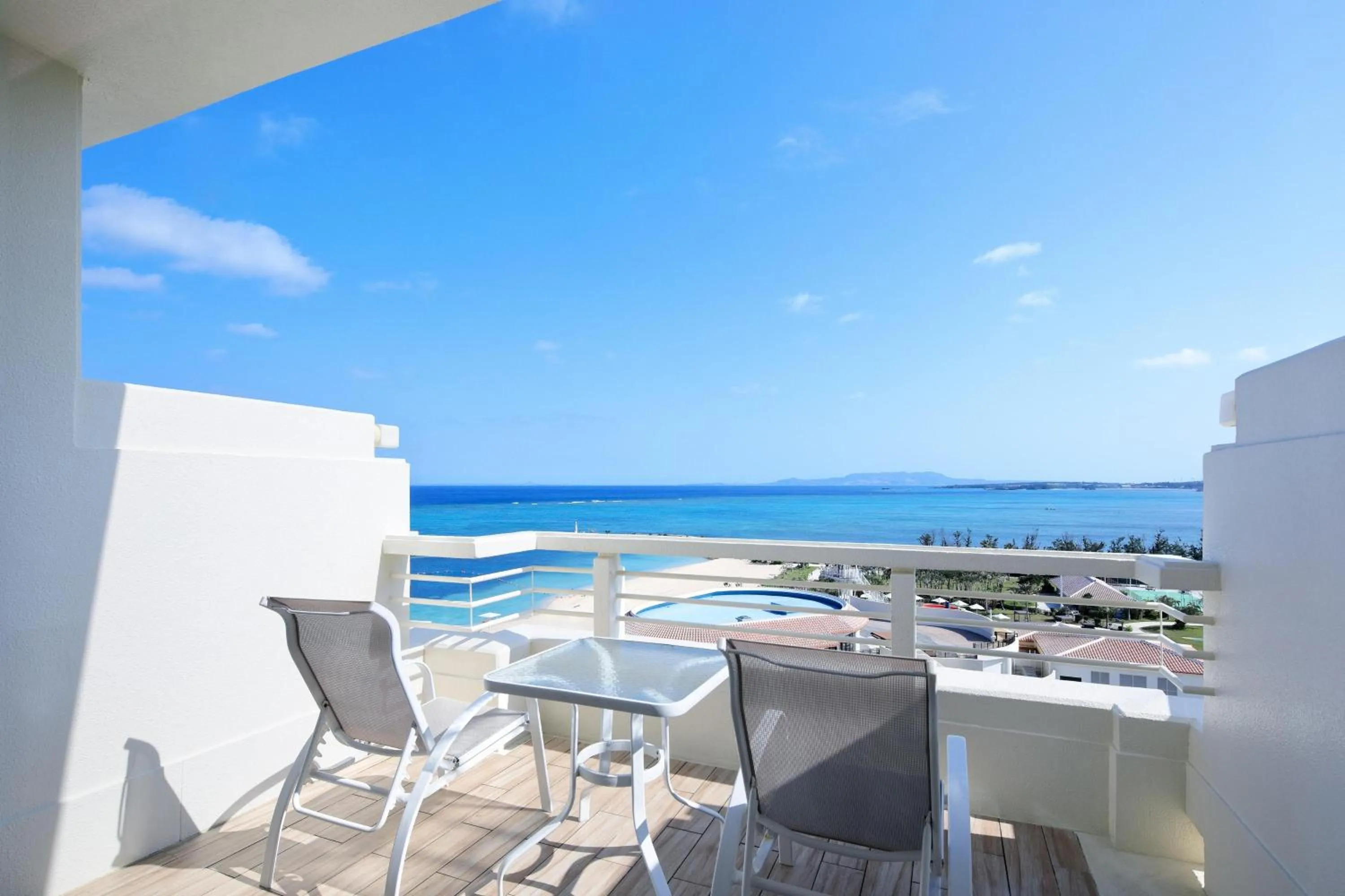 Photo of the whole room in Sheraton Okinawa Sunmarina Resort