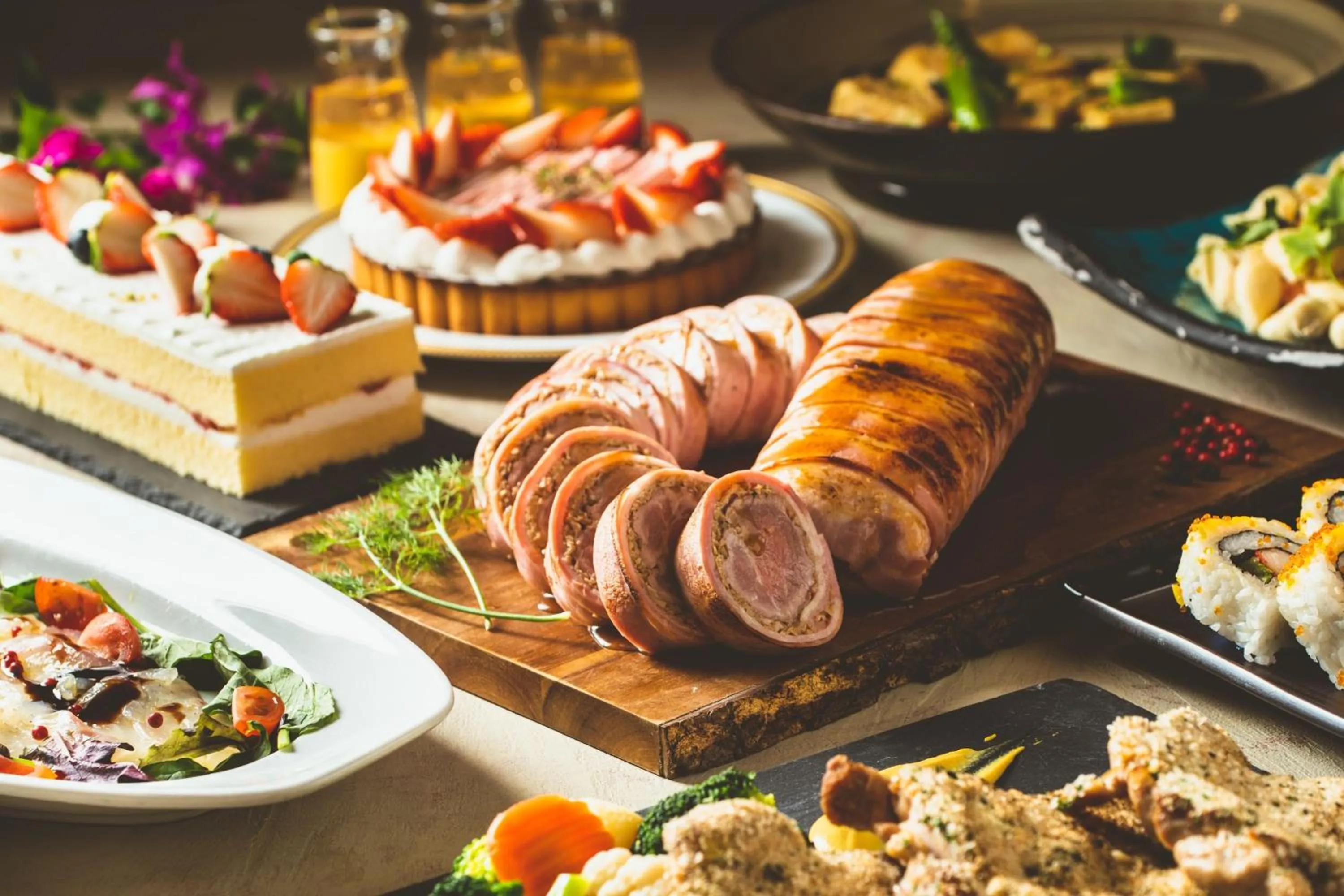 Restaurant/places to eat in Sheraton Okinawa Sunmarina Resort