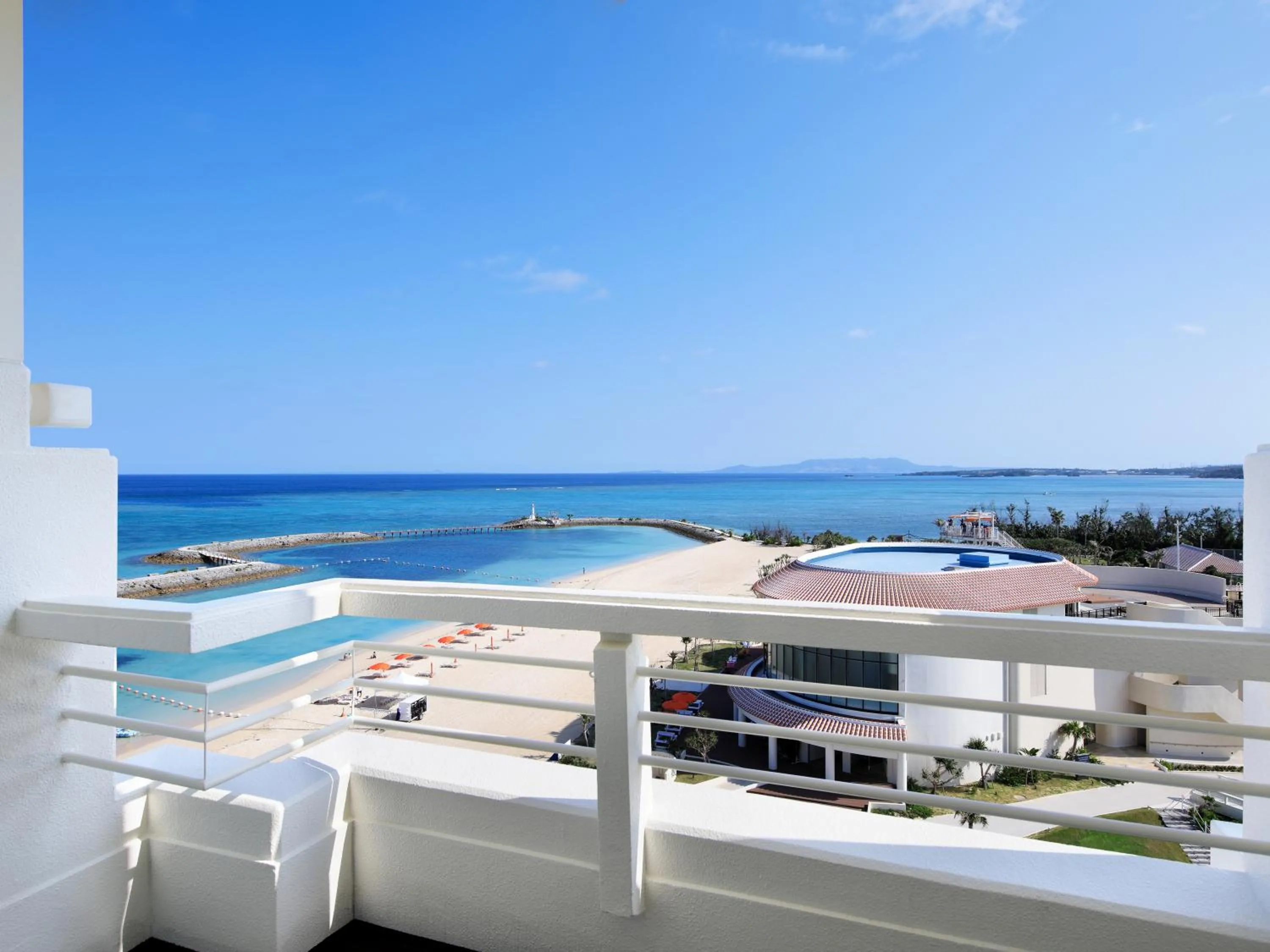 Balcony/Terrace in Sheraton Okinawa Sunmarina Resort